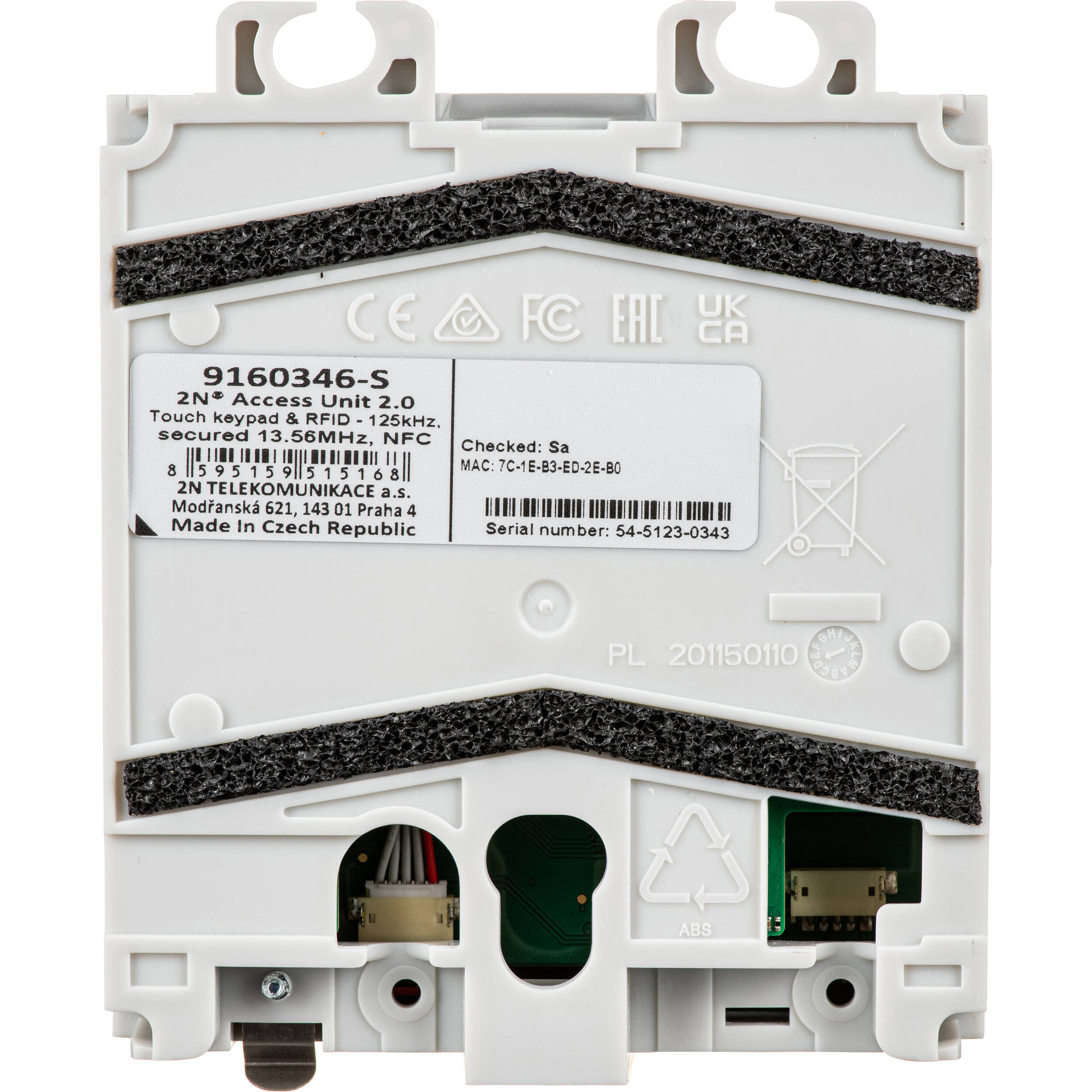 2N AU2.0 KPD&RFID125,13.56SECNFC Axis Communications keypad and badge reader — view 2