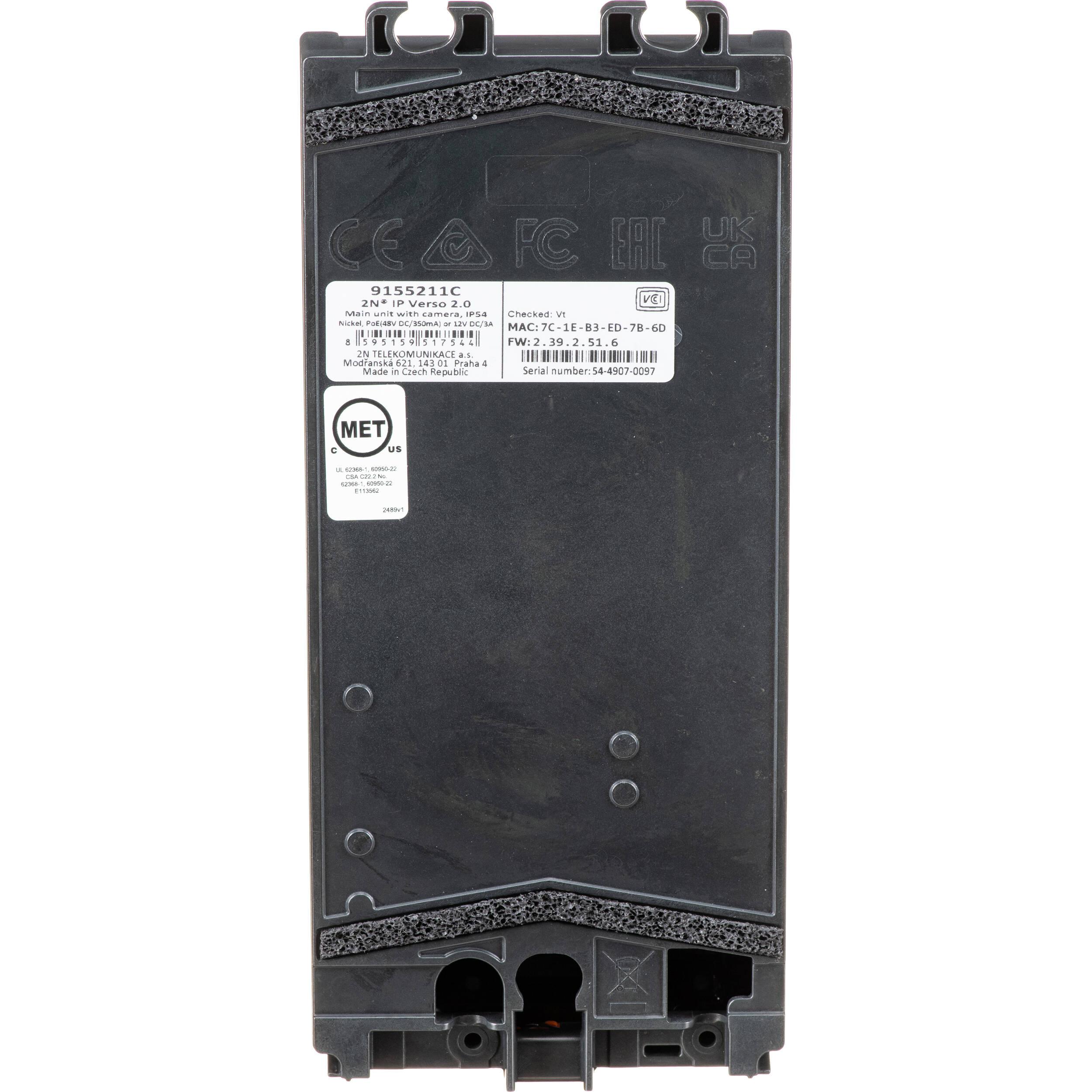 Axis 2N IP Verso 2.0 main unit with camera for IP access control entry verification — view 4