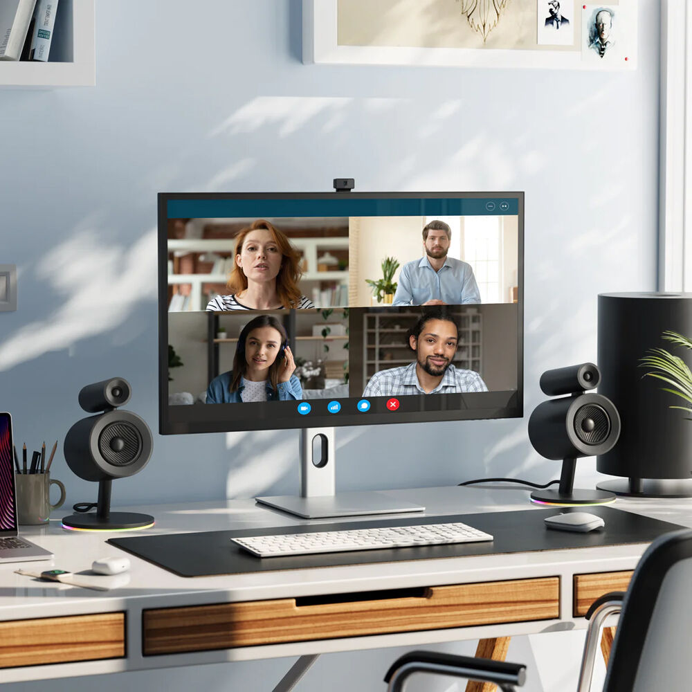 ALOGIC CLARITY PRO MAX 32-inch 4K UHD monitor with integrated webcam and 65W USB-C power delivery — view 12