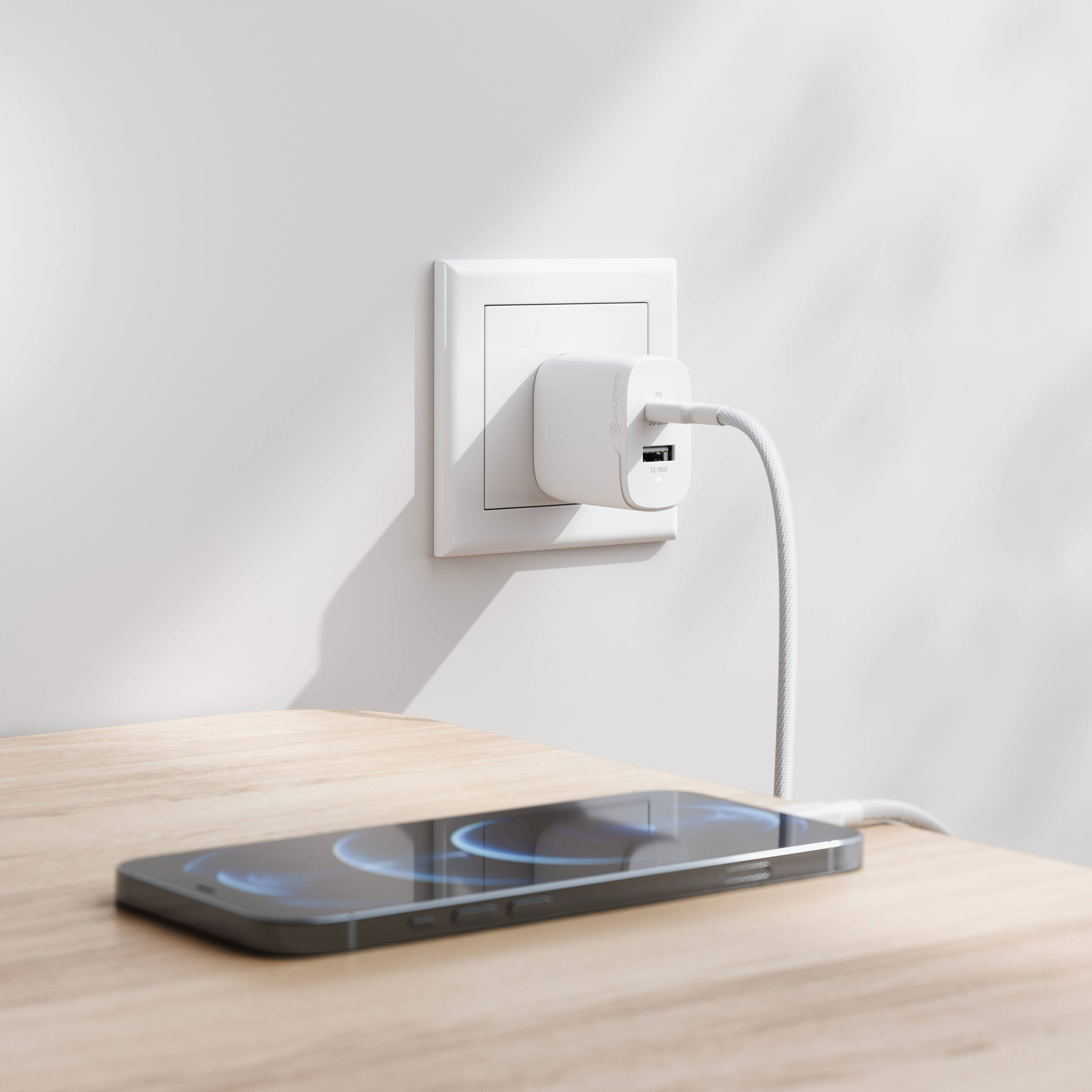 ALOGIC 2X32 Rapid Power 32W GaN wall charger with dual USB-C ports — view 27