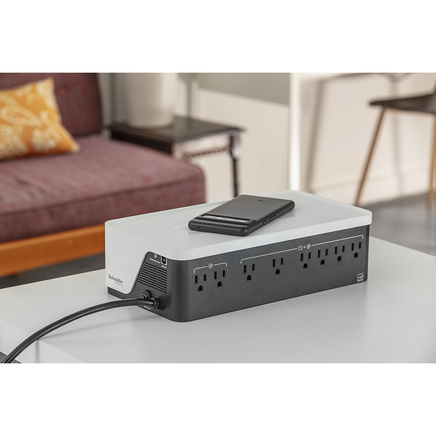 APC Back-UPS BE1050G3 desktop UPS with 8 outlets and 120 V battery backup — view 23