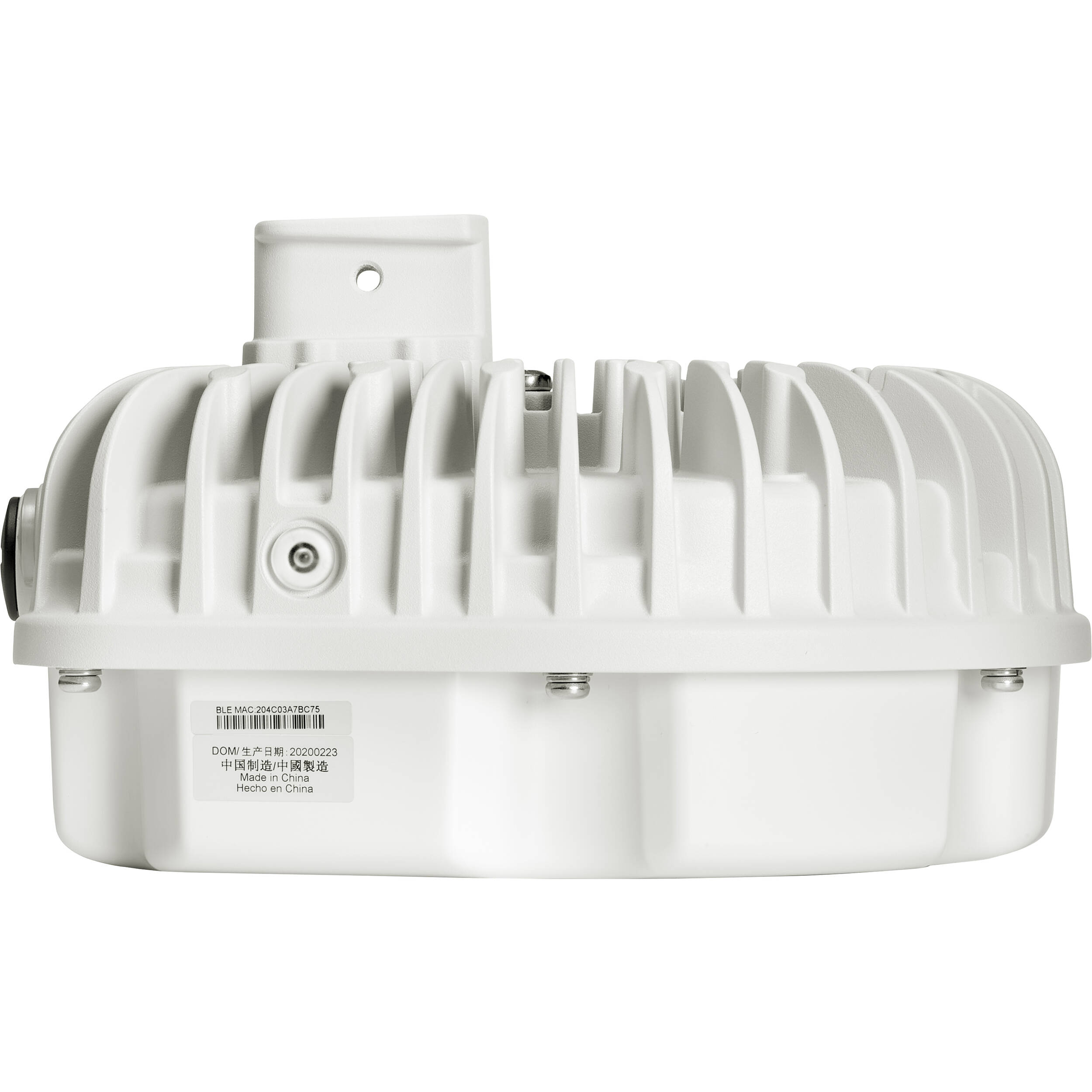 Aruba 570 Series outdoor access point for dual-band enterprise Wi‑Fi coverage — view 2