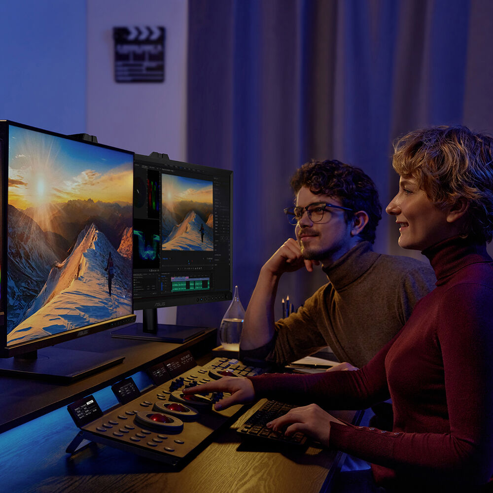 ASUS ProArt Display PA32DC 31.5-inch 4K OLED professional monitor with built-in colorimeter — view 46