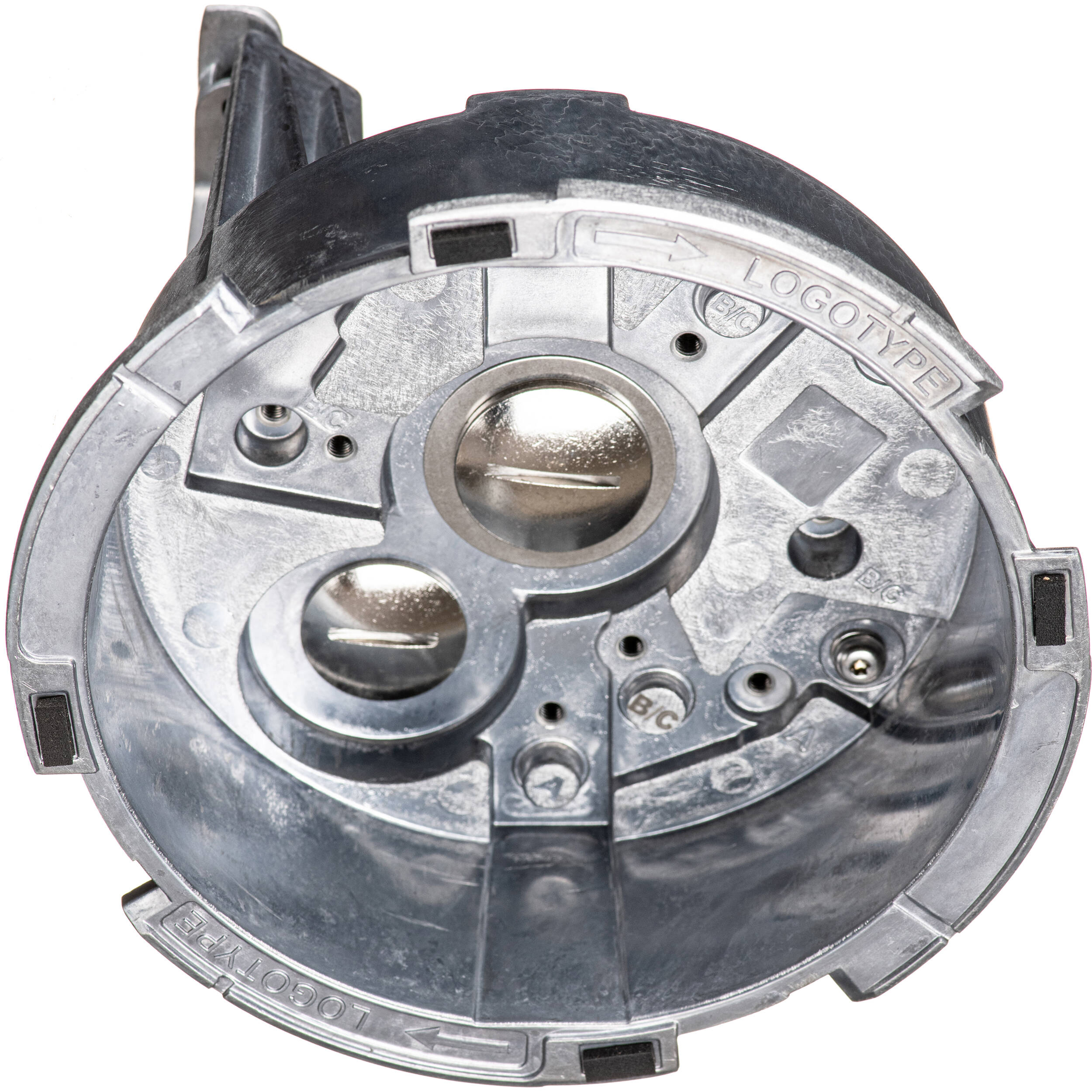 Axis TM3207 plenum recessed mount for clean ceiling installations — view 7