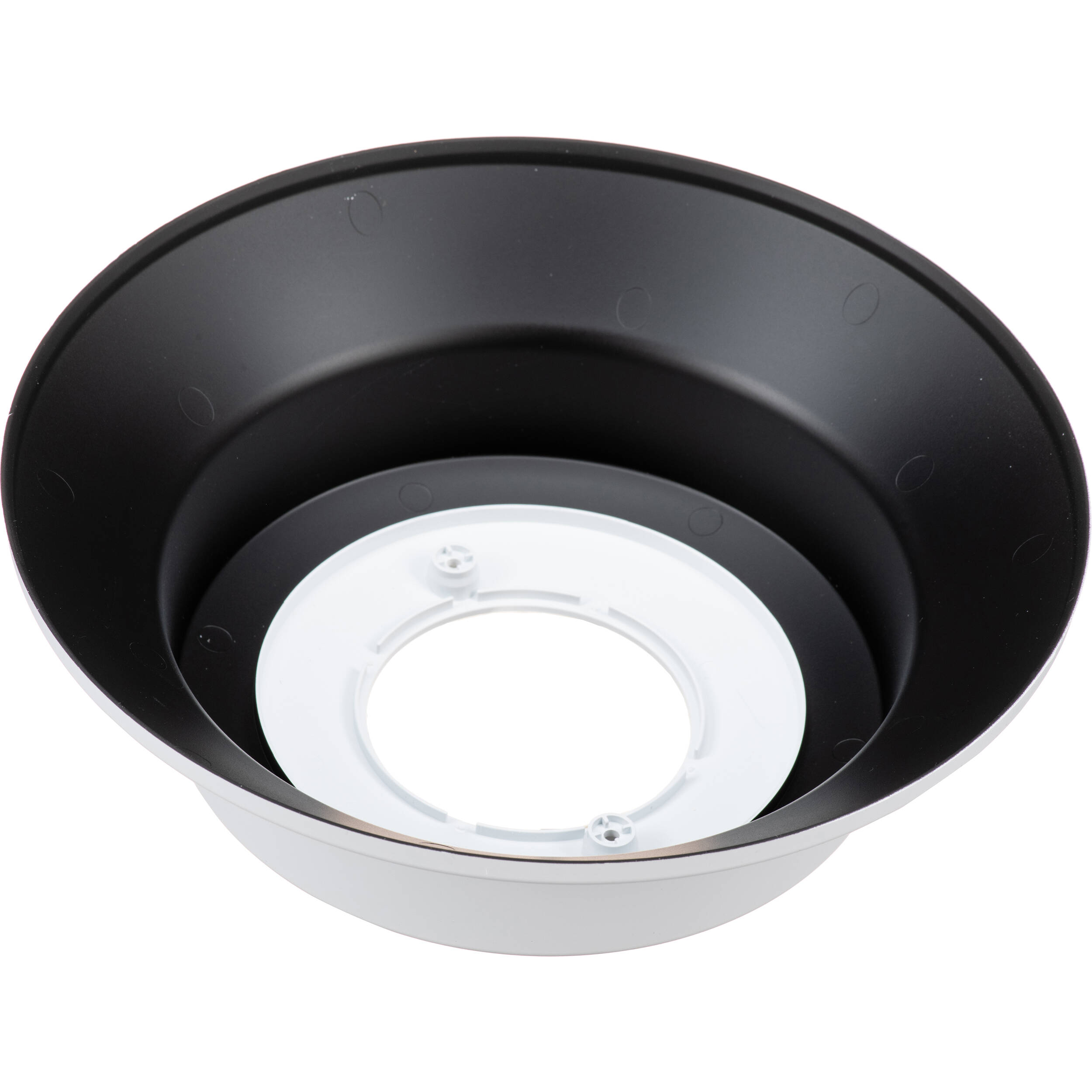 Axis outdoor pendant kit for P3265-LVE and P3267-LV camera mounting — view 4