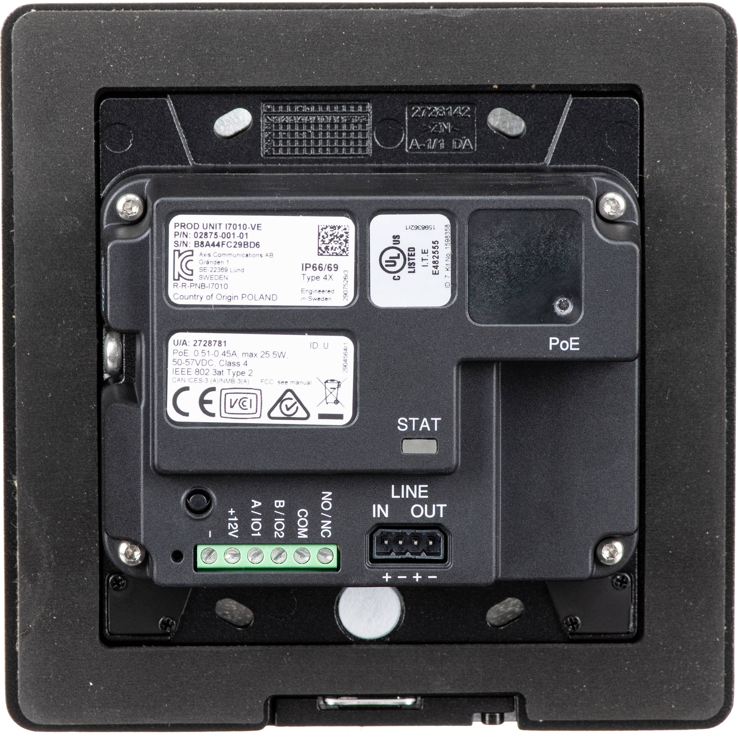AXIS I7010-VE outdoor access control reader for perimeter security installations — view 4