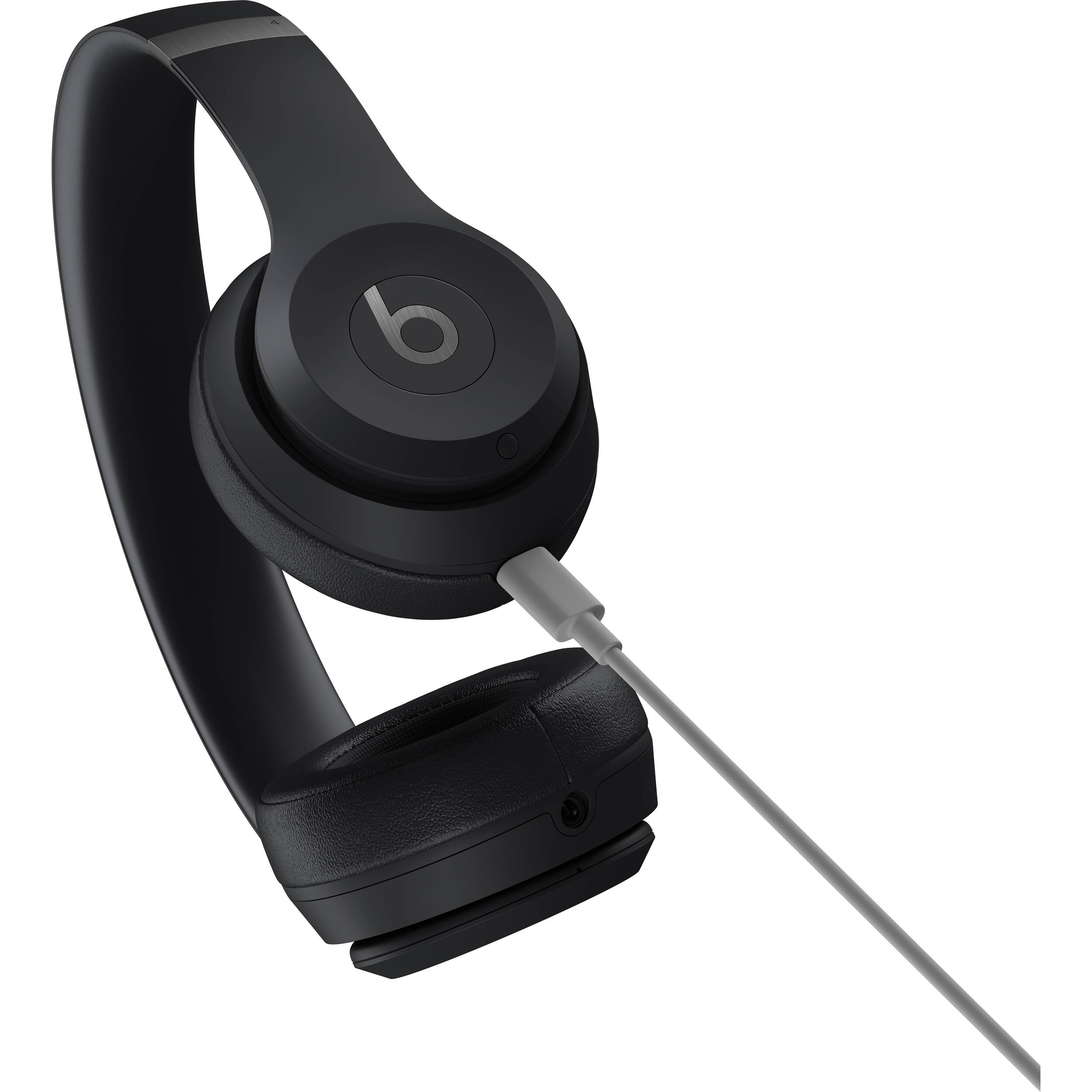 Beats Solo 4 Wireless headset in Matte Black, on-ear wireless design — view 6