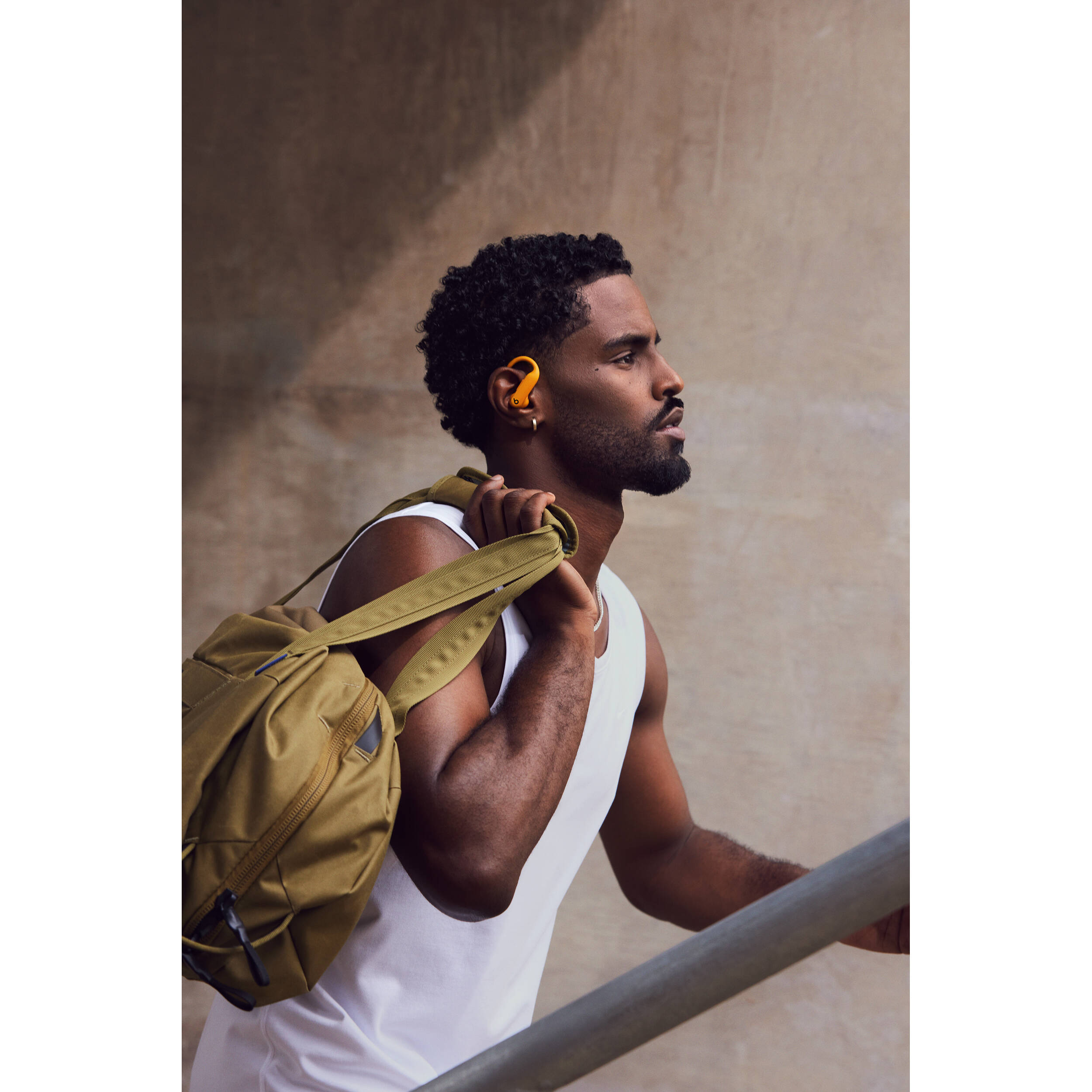 BEATS POWERBEATS PRO 2 - HIGH-PERFORMANCE EARBUDS - ELECTRIC ORANGE — view 9