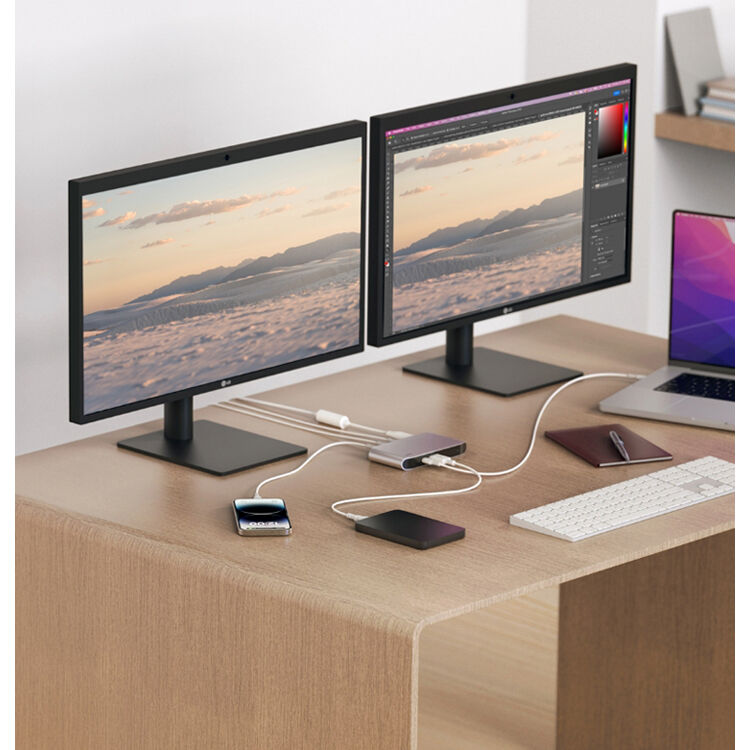 Thunderbolt 4 Hub — view 3