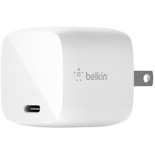 Belkin BOOST CHARGE 30W USB-C GaN wall charger with USB-C to Lightning cable, model WCH001DQ1MWH-B5 — view 3