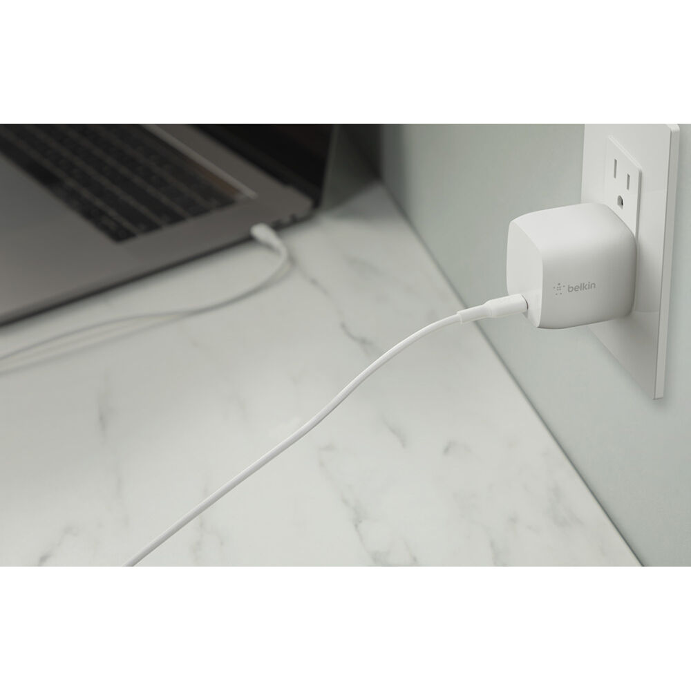 Belkin BOOST CHARGE 30W USB-C GaN wall charger with USB-C to Lightning cable, model WCH001DQ1MWH-B5 — view 7