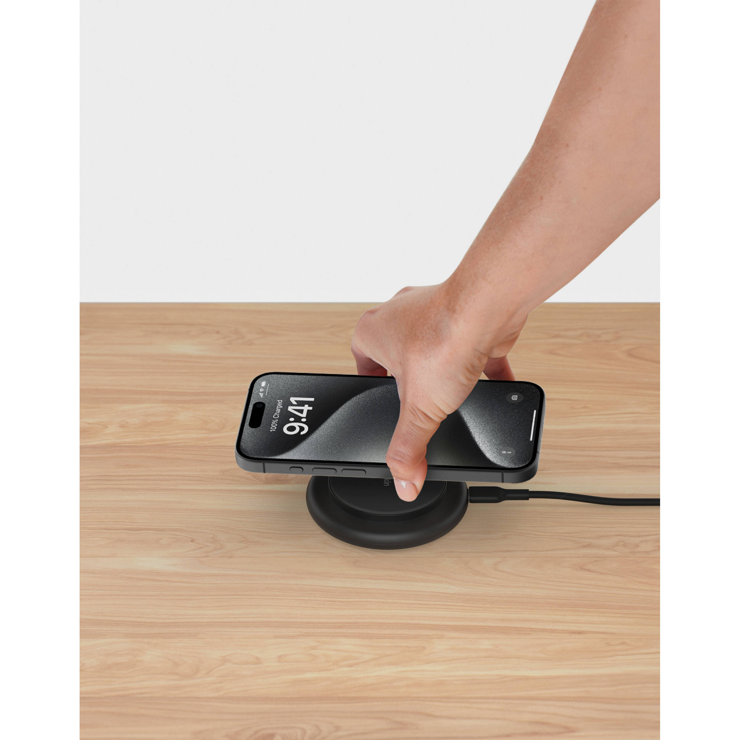 QI2 MGNTC CHRGNG PAD BLK — view 3