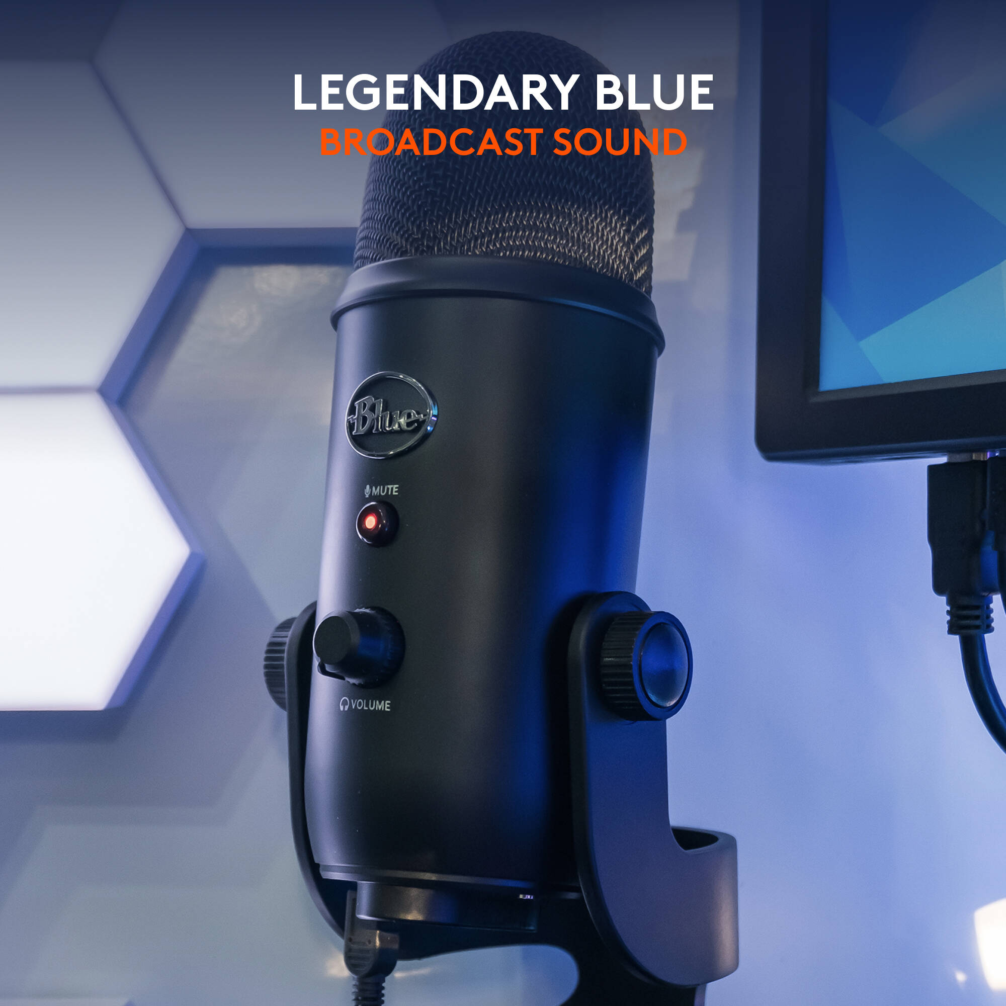 Blue Microphones Blue Yeti USB microphone in Blackout finish, desktop condenser mic — view 3