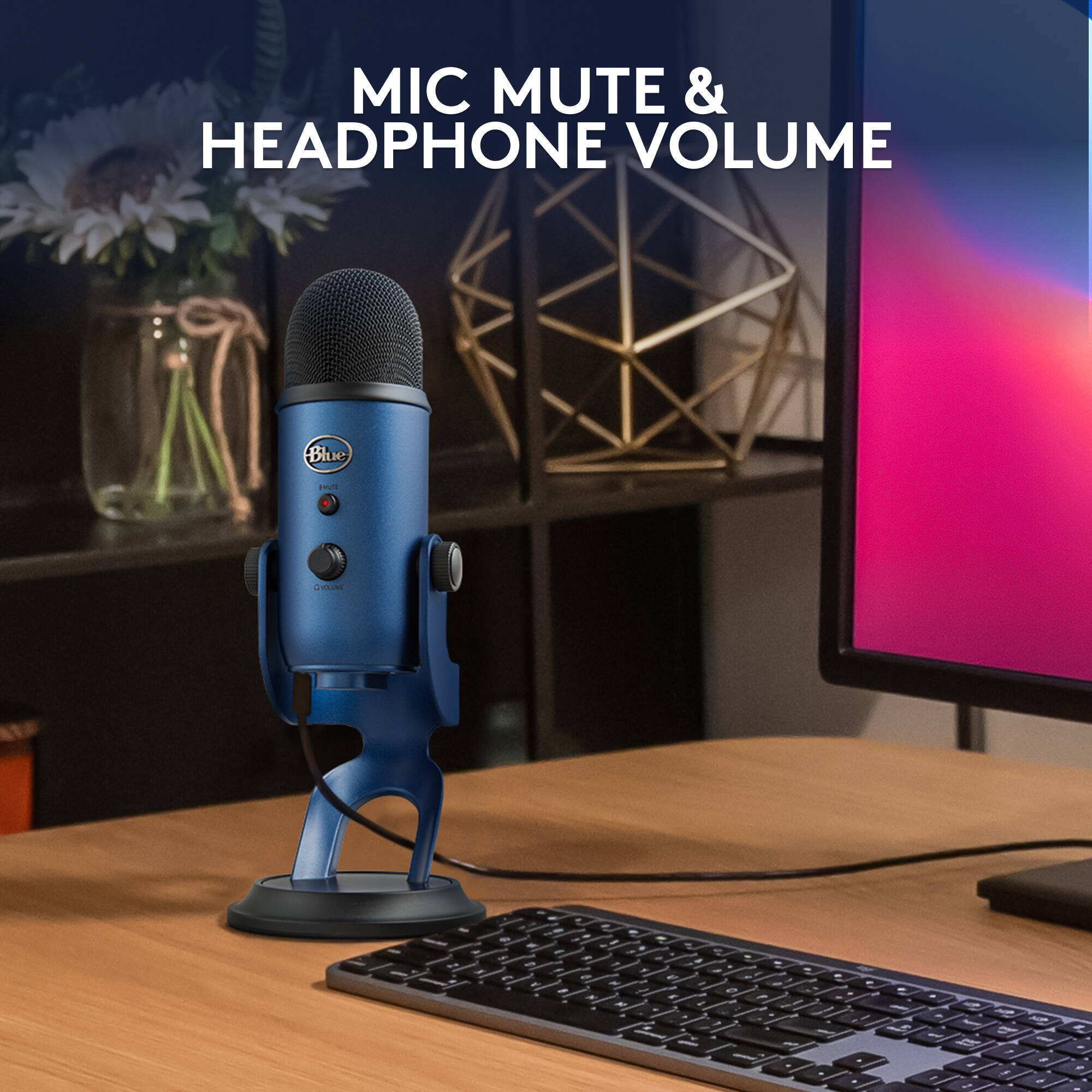 Logitech USB microphone in Midnight Blue with four polar patterns and headphone monitoring — view 8