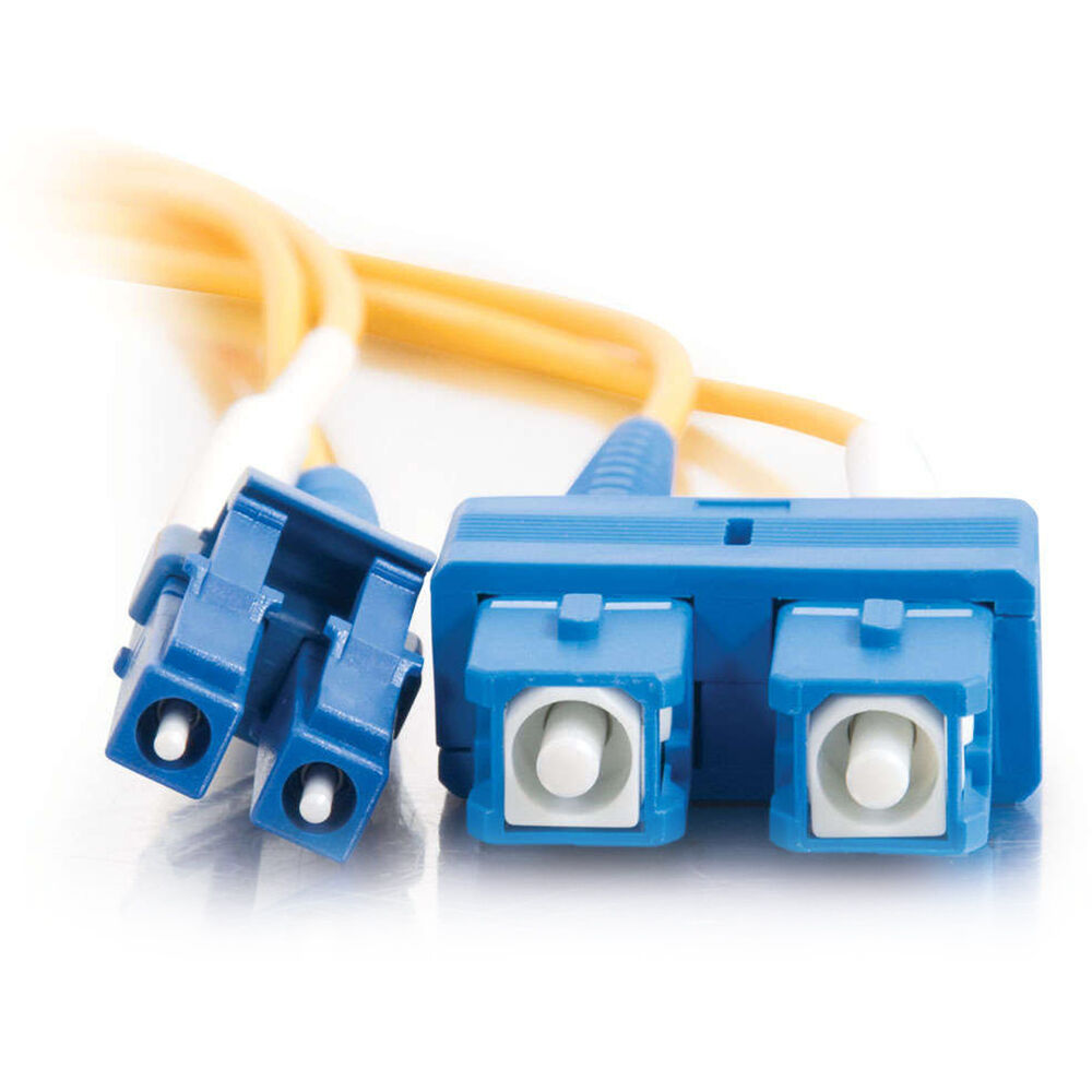 Monoprice 1-port Keystone insert for a clean single wall connection — view 2