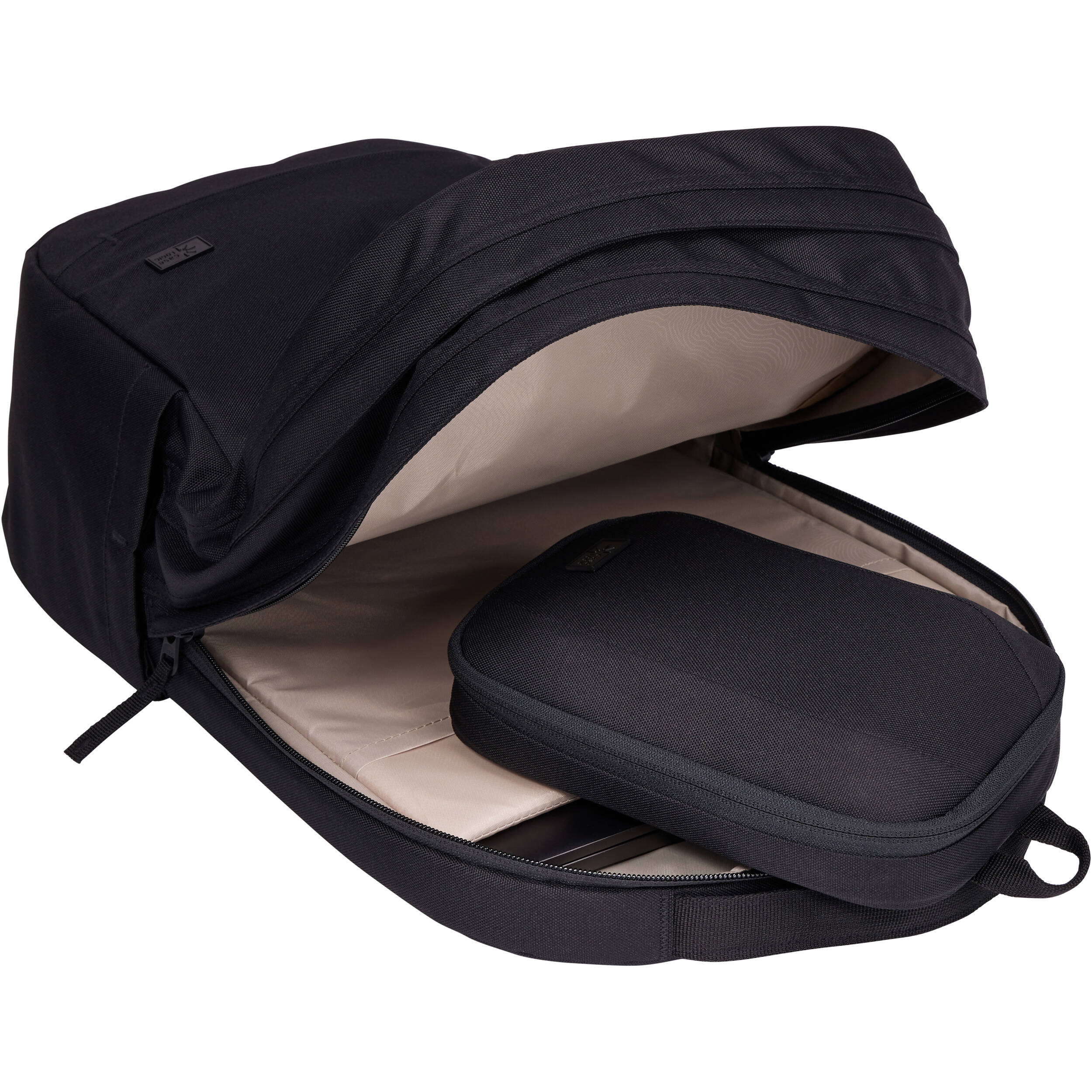Case Logic Invigo Accessory Case Medium for organizing cables, chargers, and small tech accessories — view 7