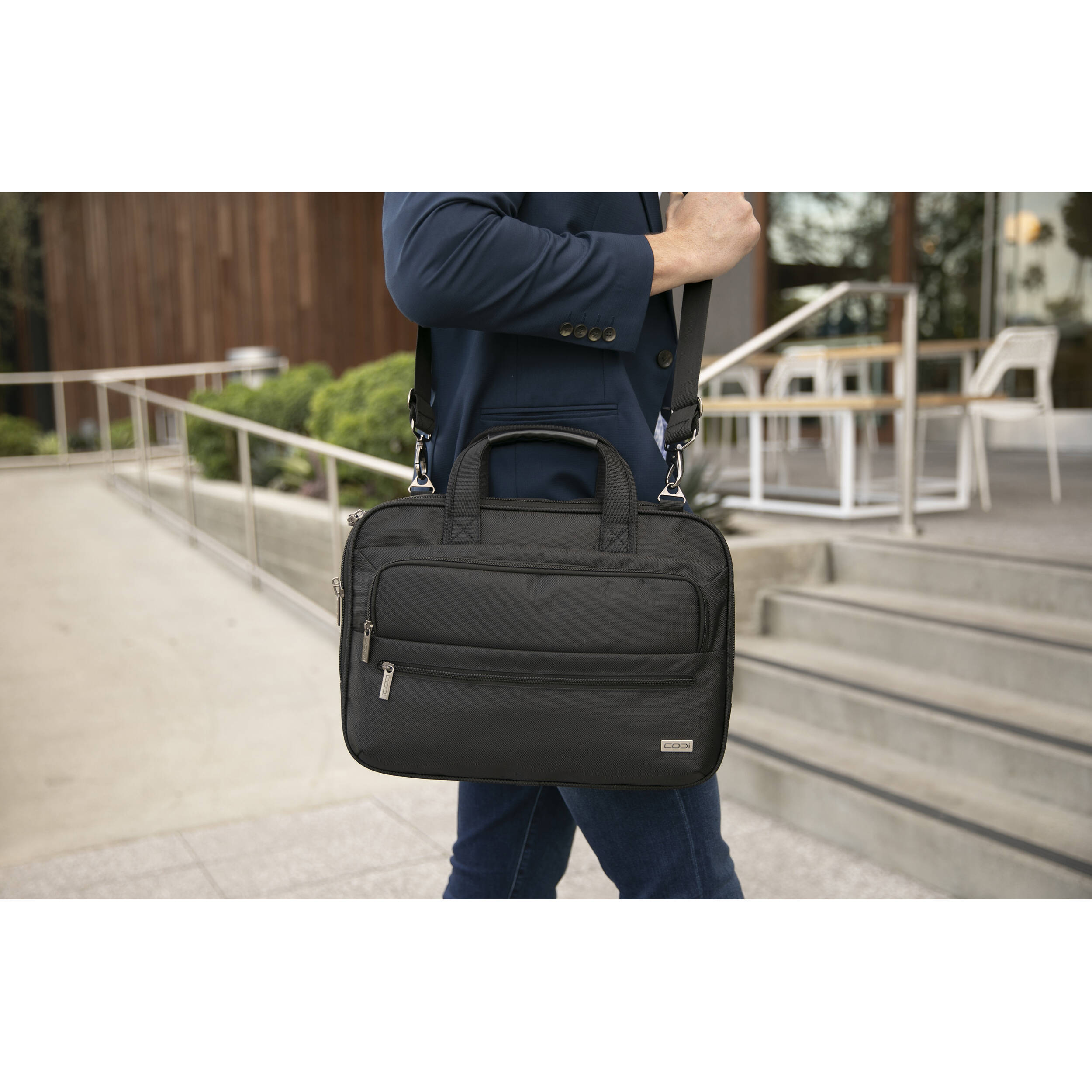 CODI FORTIS EXECUTIVE TOPLOAD 15.6 BLACK SECURE ZIPPER TAPE — view 4