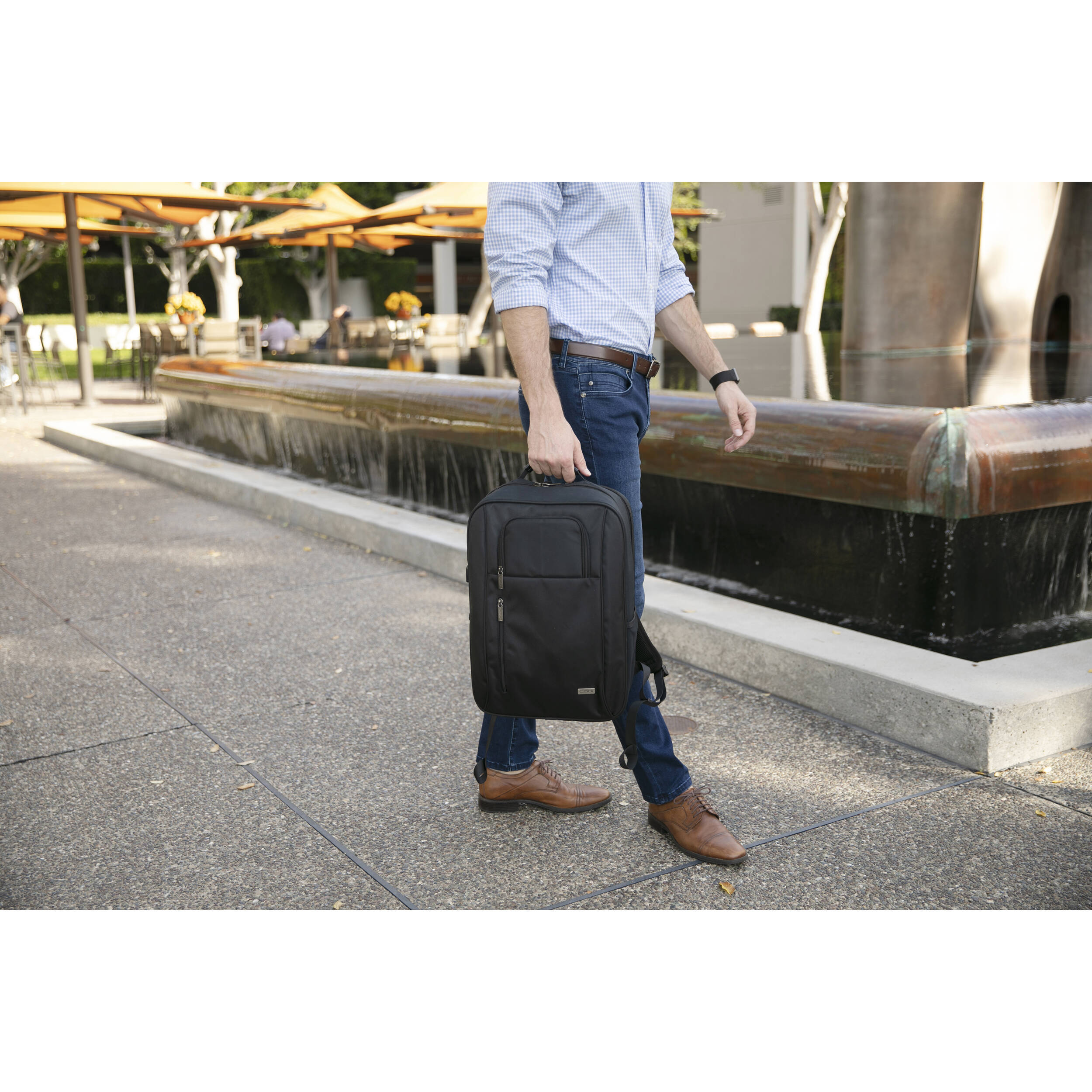 CODI 17.3IN BLACK MAGNA  BACKPACK W/ EXTERIOR USB CHARGING PORT — view 9