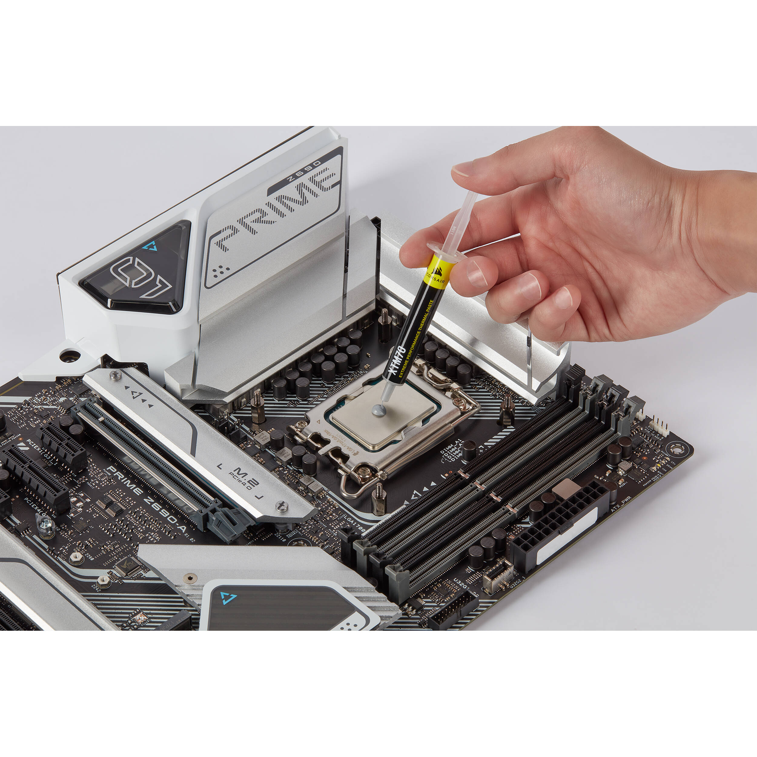 Corsair XTM70 Extreme Performance Thermal Paste Kit 3 g for CPU cooling — view 3
