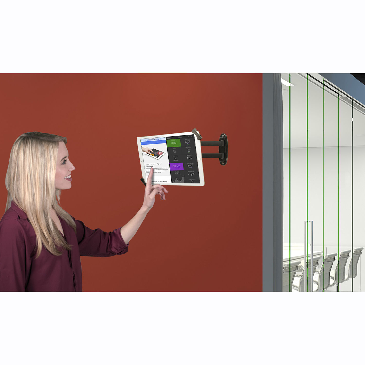 CTA Digital PAD-ASWM articulating security wall mount for 7- to 14-inch tablets — view 7