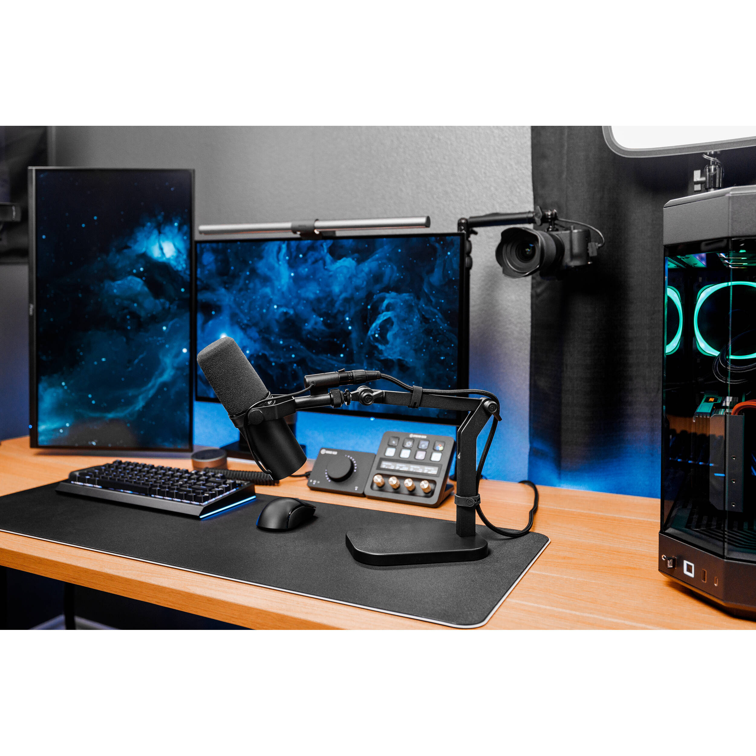 Elgato Wave Desk Stand for stable desktop microphone placement — view 15