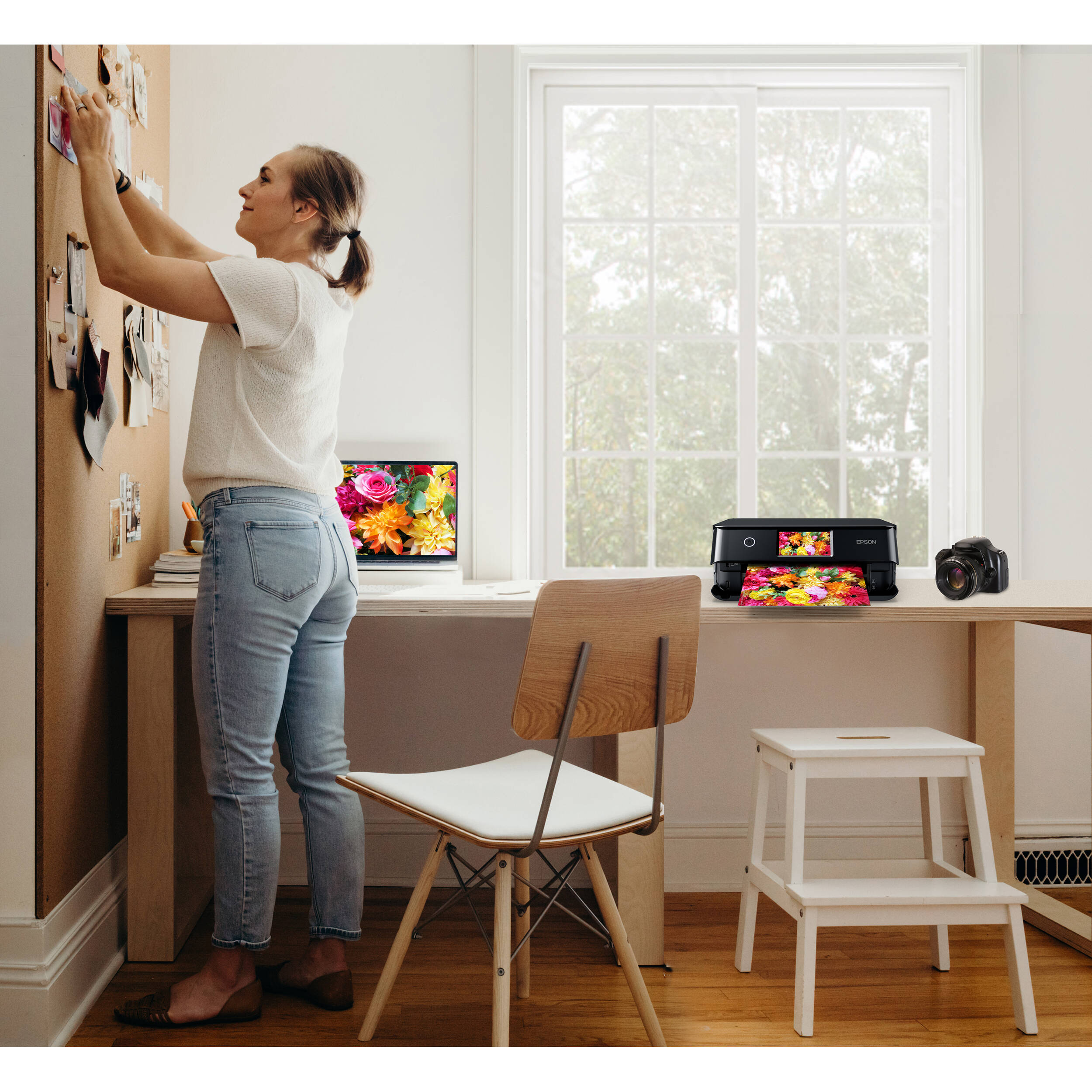 Epson Expression Photo XP-8800 compact all-in-one color printer for photo and document printing — view 6