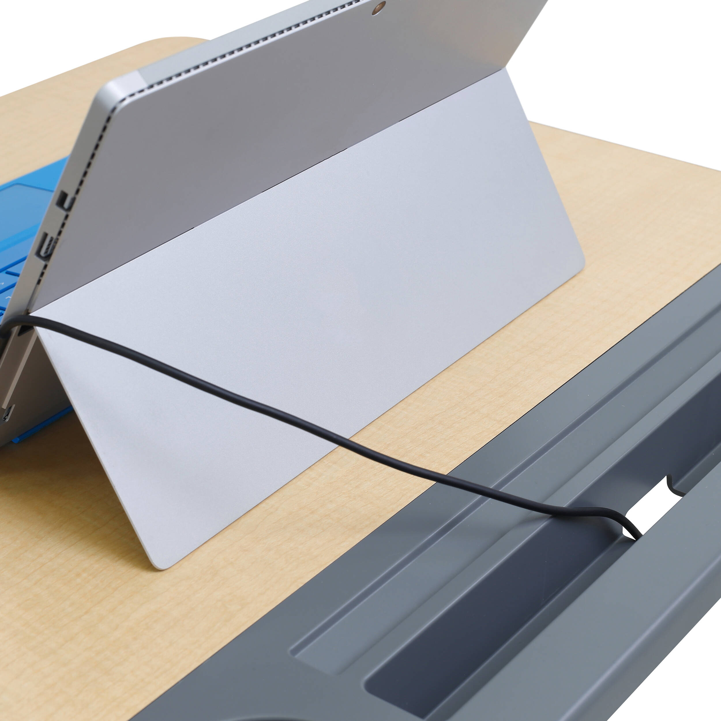 Ergotron mobile desk in Fusion Maple for flexible ergonomic office workspace use — view 5