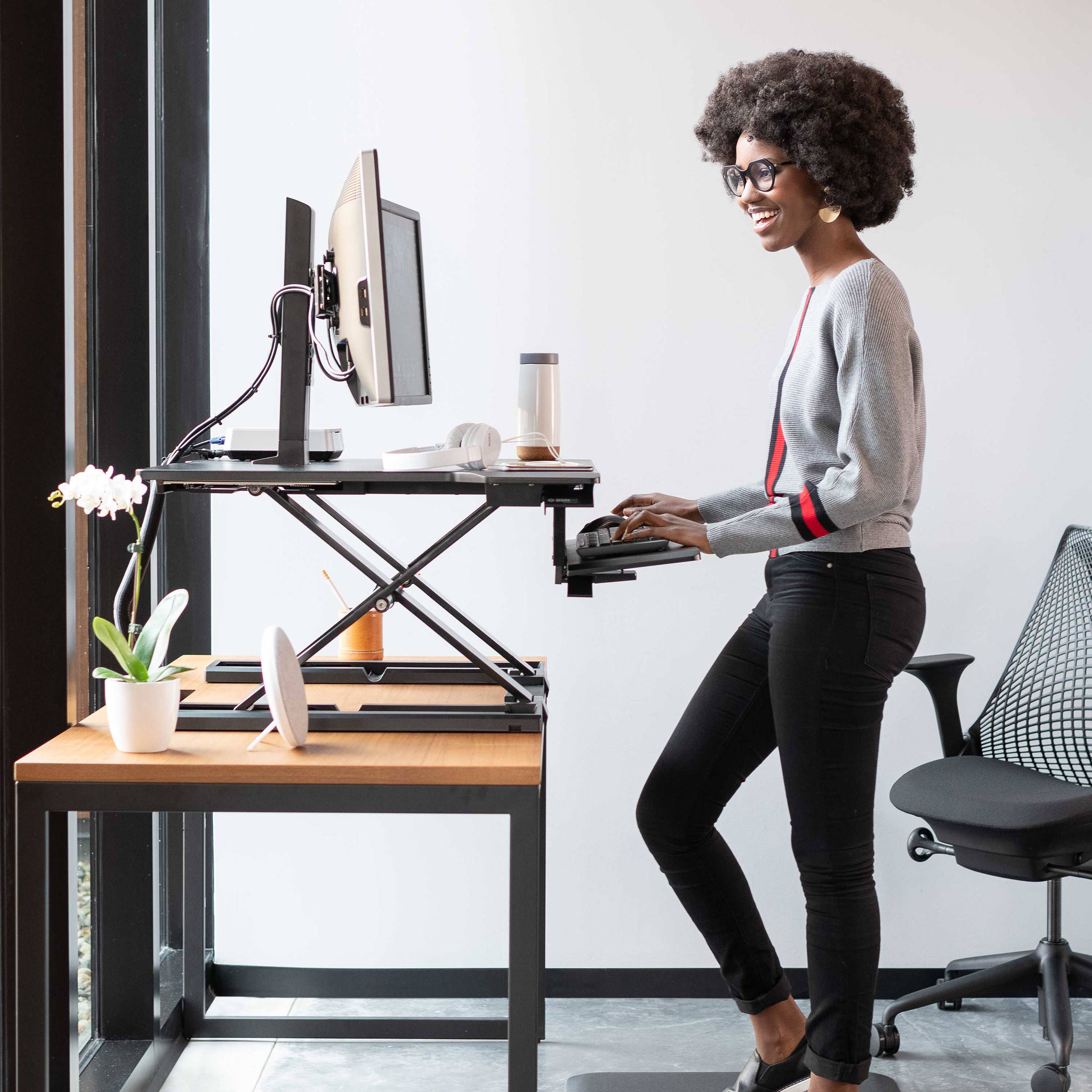 Ergotron WorkFit-TX black standing desk converter for sit-stand workstations — view 7