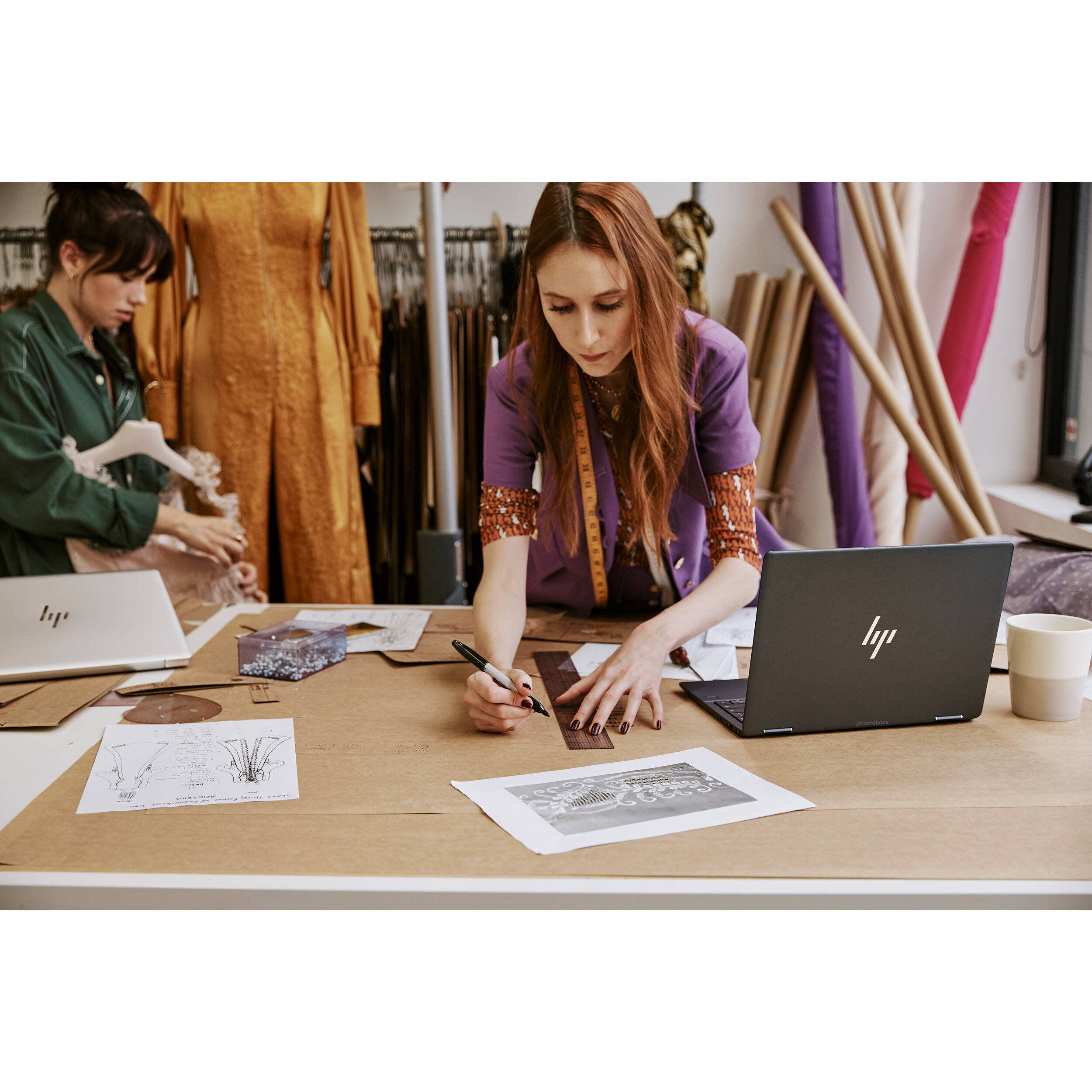 HP Elite Dragonfly Chromebook Enterprise touchscreen with Intel Core i7, 16GB RAM, and 13.5-inch display — view 12