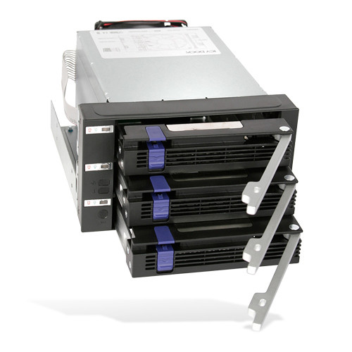 ICY DOCK FATCAGE MB153SP-B 3BAY EZ-TRAY 3.5 SATA HOT-SWAP BACKPLANE CAGE — view 3