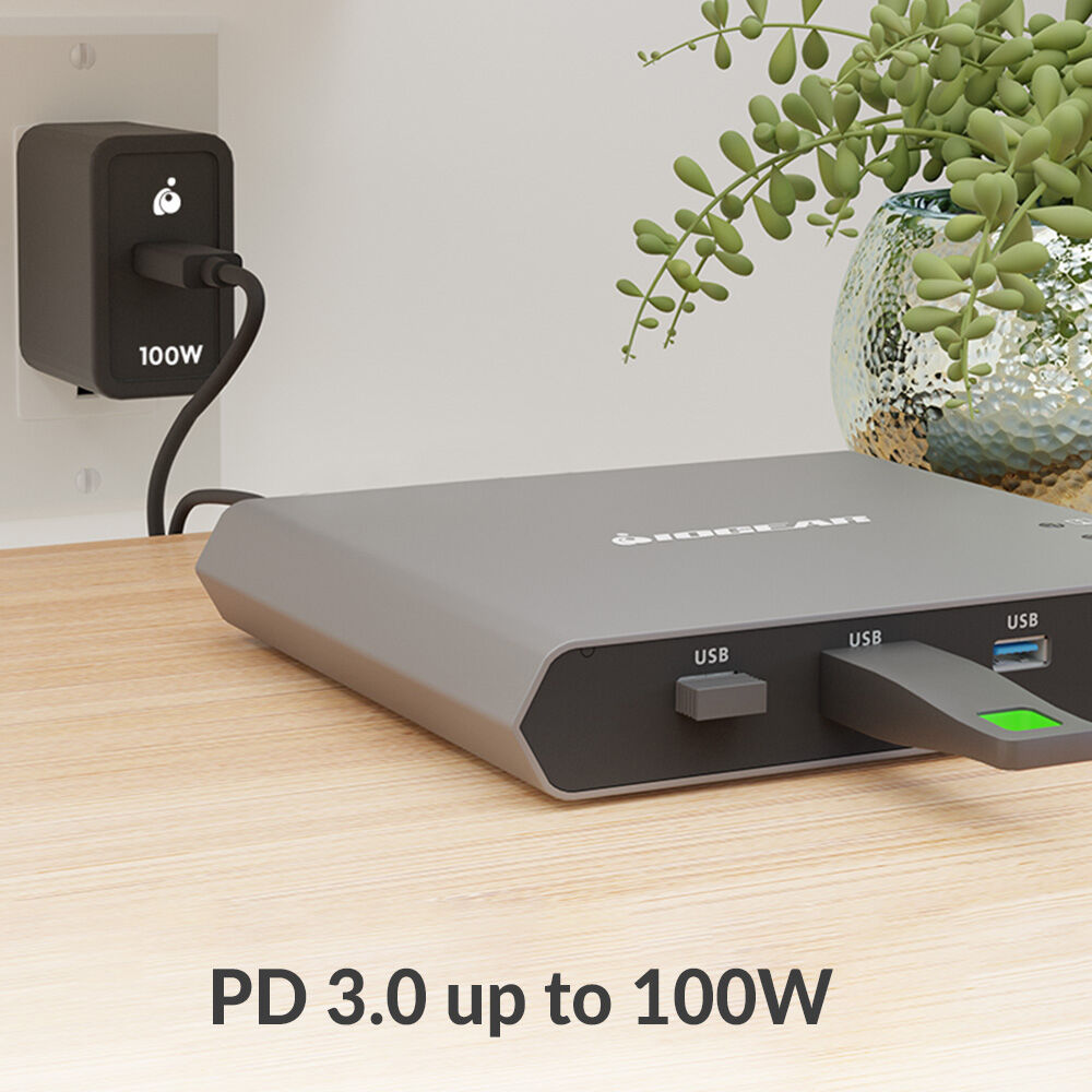 IOGEAR GCS1602CC 2-port 4K USB-C desktop KVM switch with DisplayPort output — view 12
