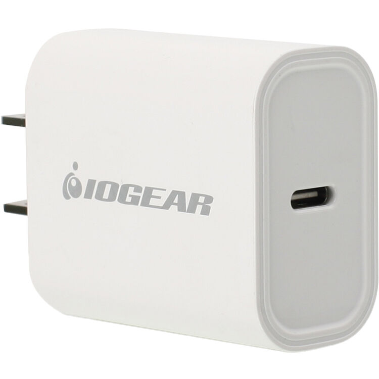 IOGEAR GPAWC20W 20W USB-C smartphone charger for phones and tablets — view 2