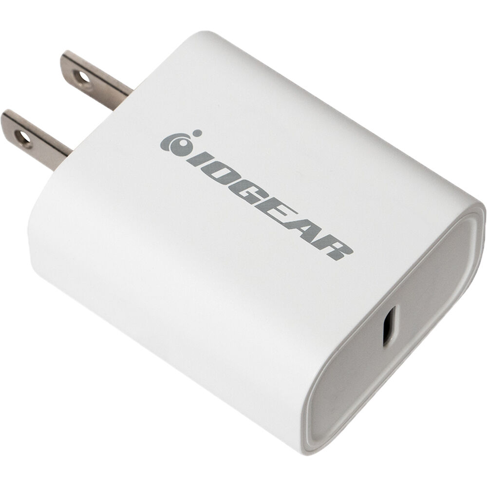 IOGEAR GPAWC20W 20W USB-C smartphone charger for phones and tablets — view 3