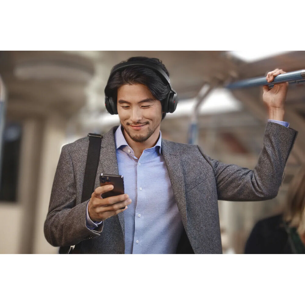 Jabra Evolve2 75 USB-A UC Stereo Black wireless stereo headset with boom microphone — view 5