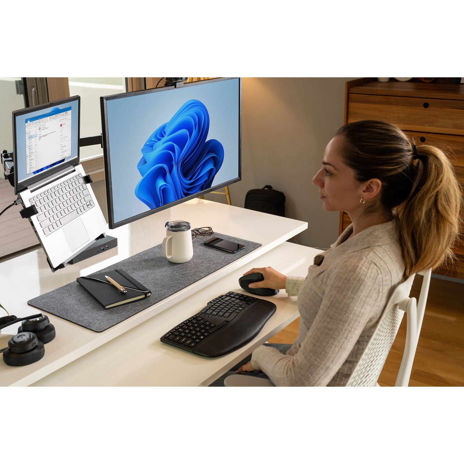 Kensington SD4781P EQ USB-C and USB-A Dual 4K Docking Station — view 13