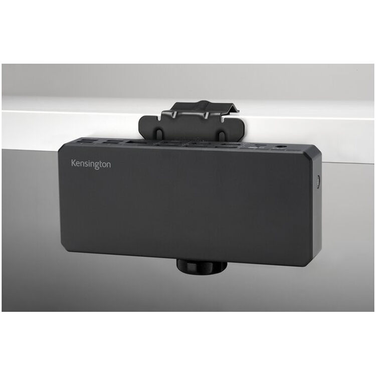 SD4790P USB C and USB A — view 9