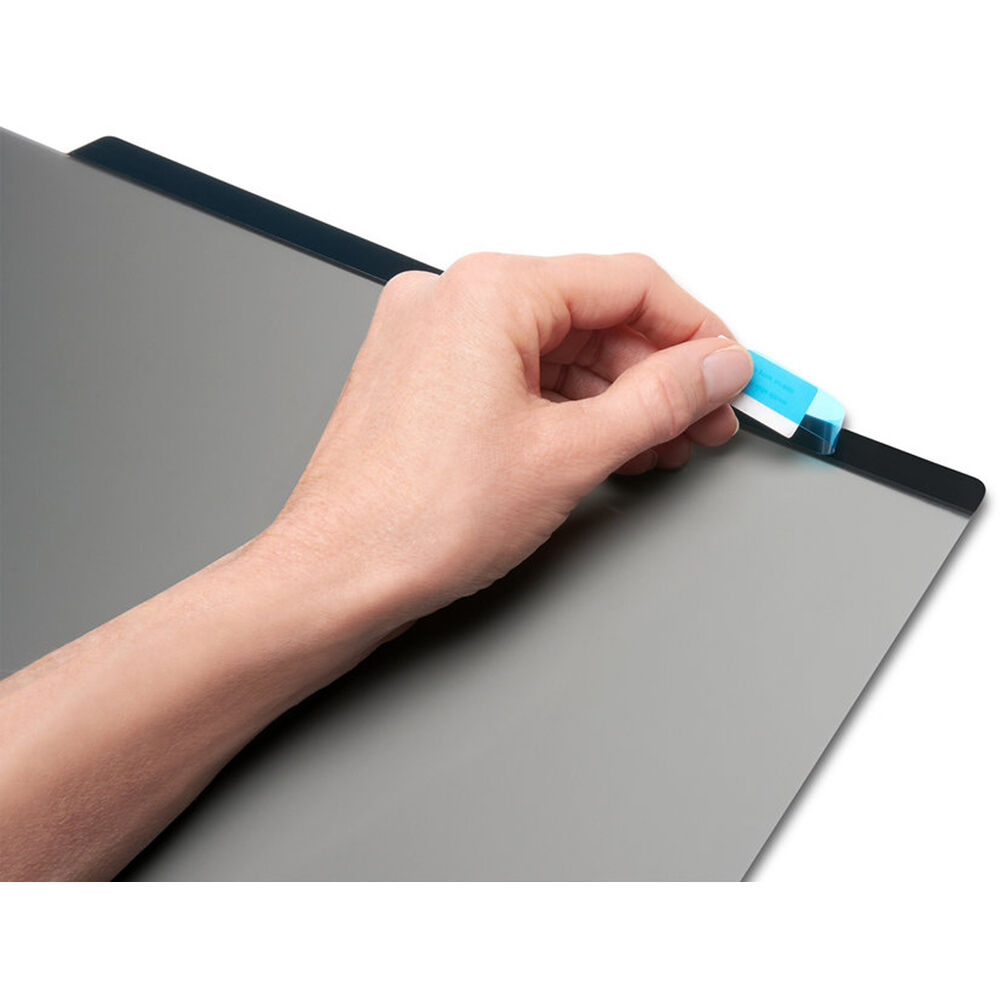 Kensington SA270 PS privacy screen for Apple Studio Display with webcam cutout — view 3