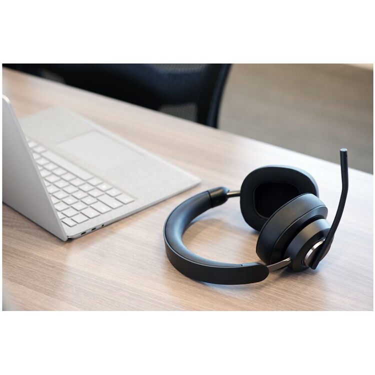 Kensington H3000 BT wireless over-ear headset with boom microphone — view 12