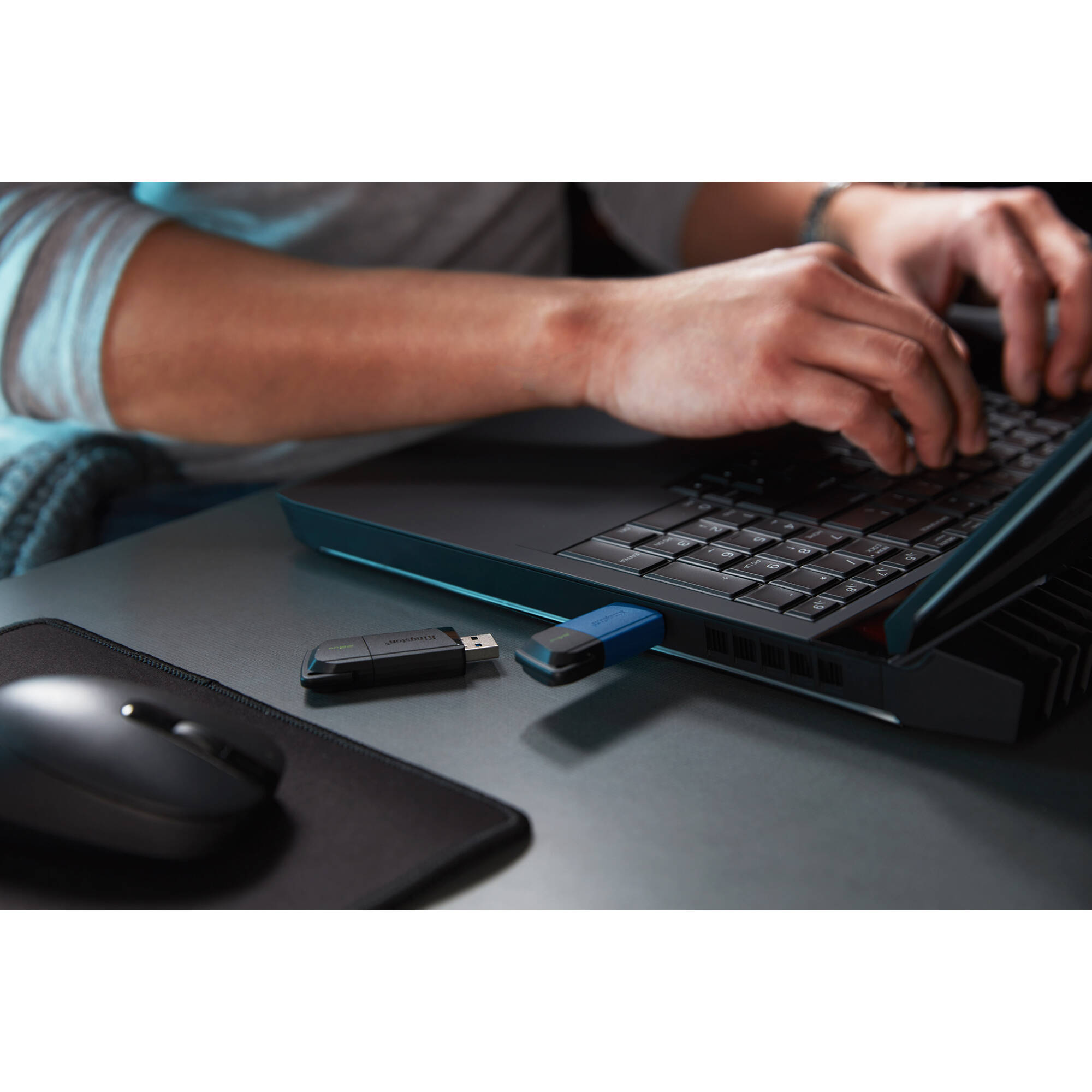 Kingston Data Traverler — view 8