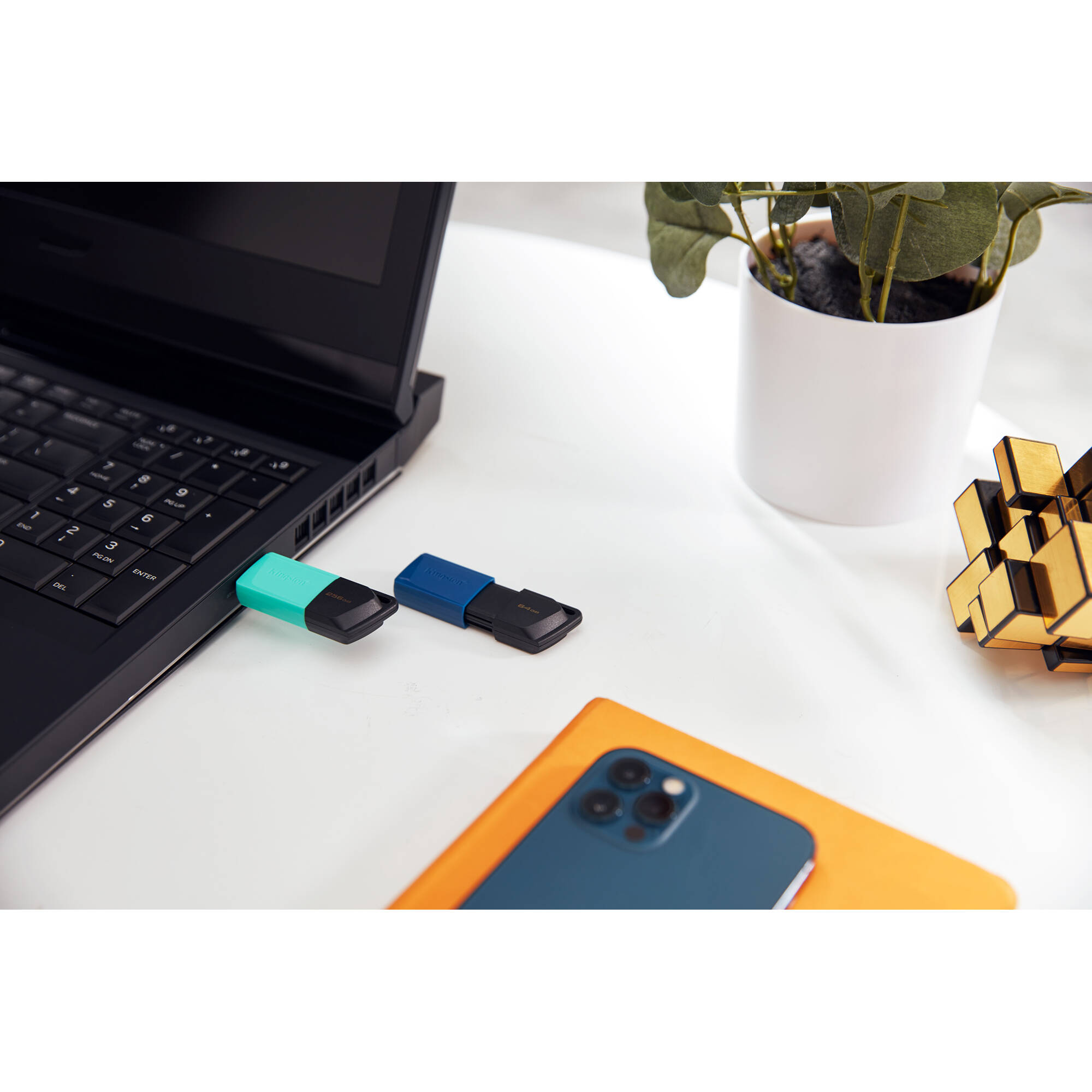 Kingston Data Traverler — view 9