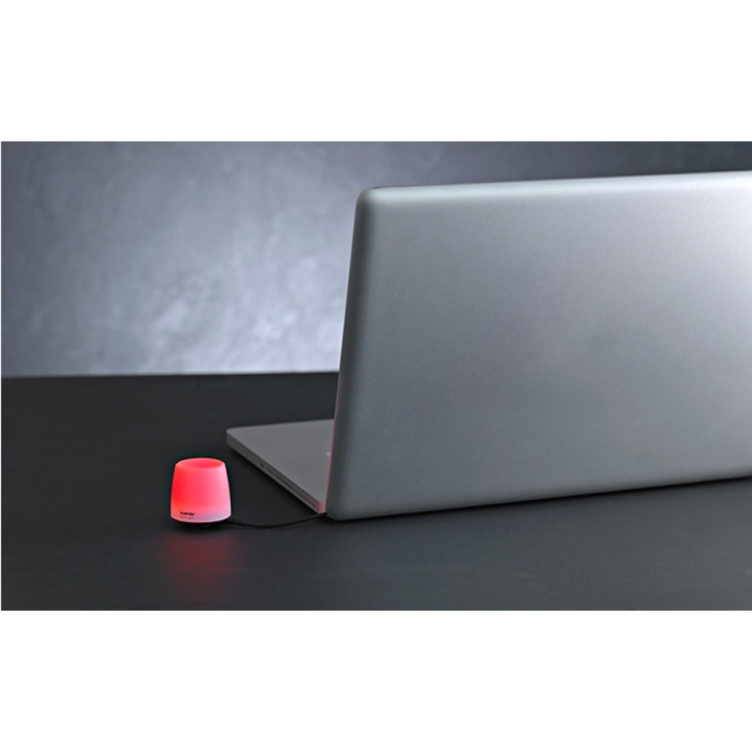 PLENOM Kuando Busylight UC Omega 15410 presence and call alert accessory for Skype for Business and Jabber — view 4
