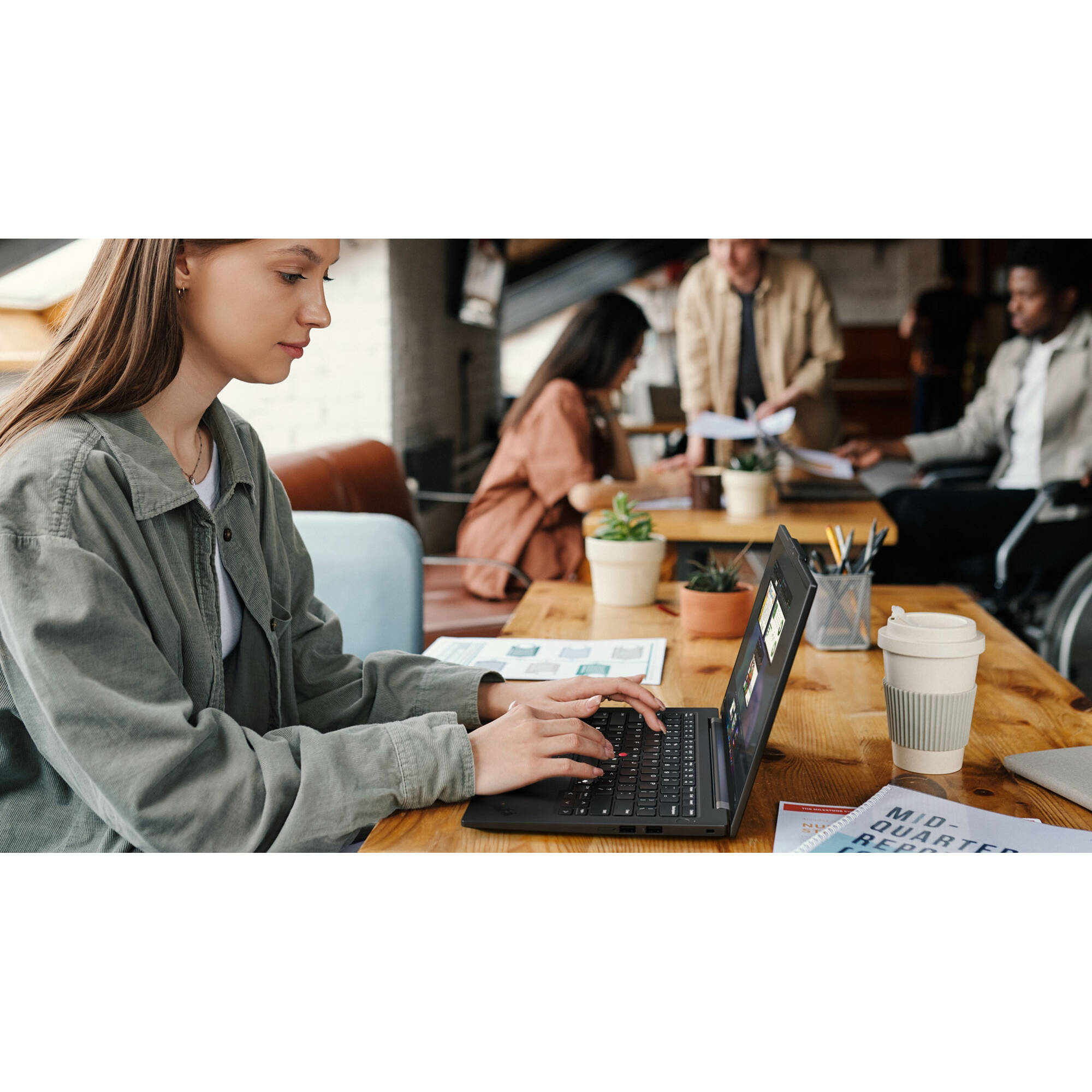 Lenovo ThinkPad T14s G6 business laptop in black with 14-inch WUXGA display — view 24