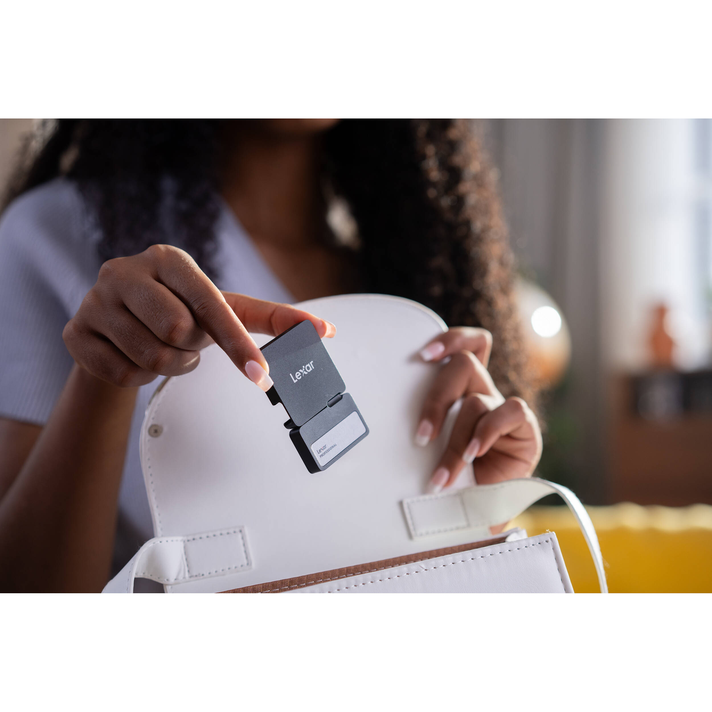 LEXAR, 1TB, GO PORTABLE SSD W/ HUB, BLACK — view 24