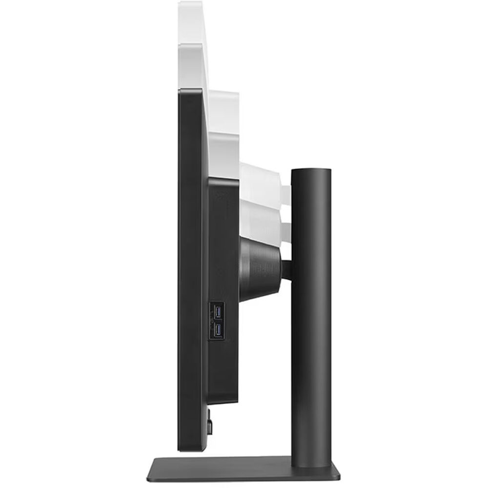 LG 32-inch IPS Black 8MP diagnostic monitor with 4K resolution and front sensor — view 5