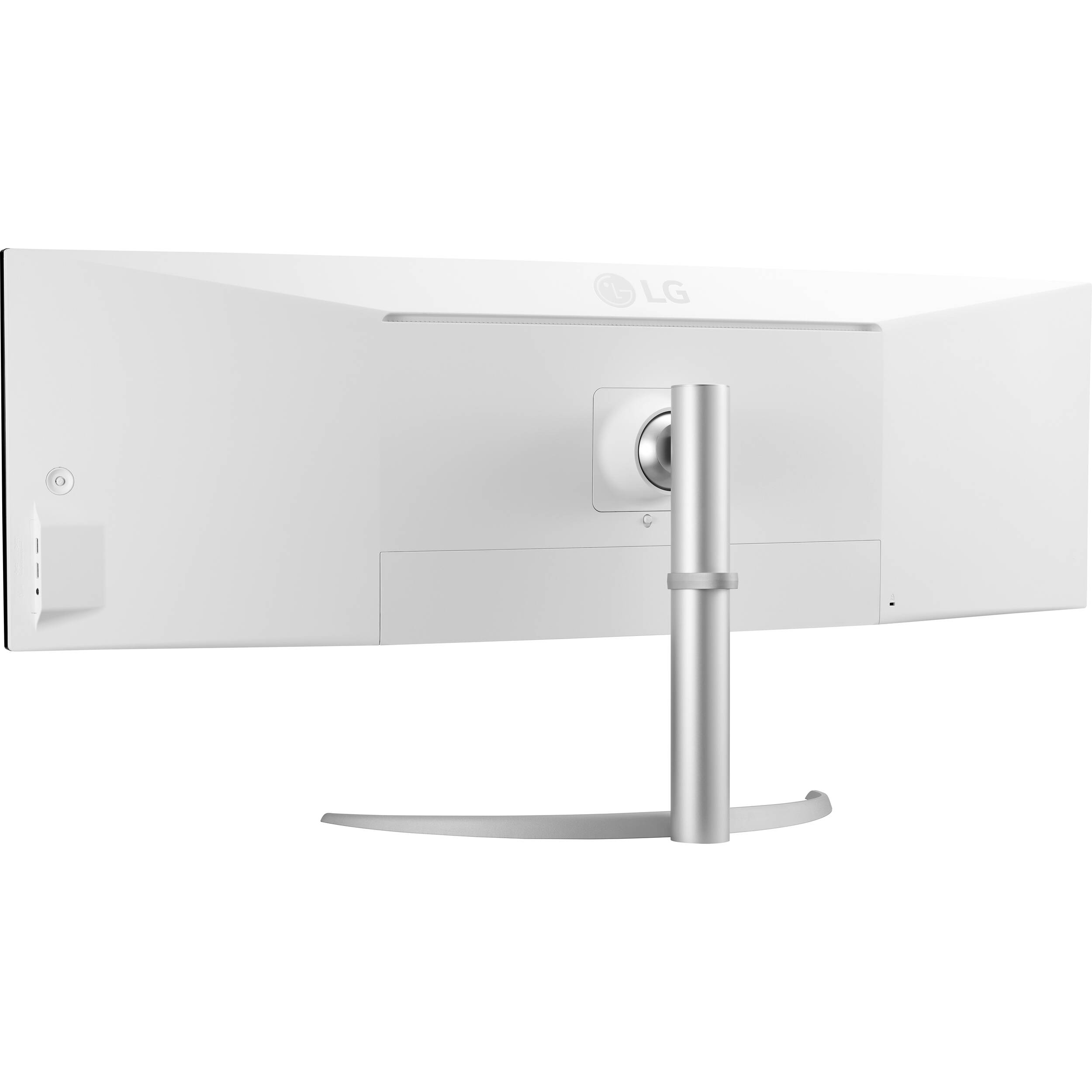 LG 49BQ95C-W 49-inch UltraWide monitor with 5,120 x 1,440 resolution and USB-C — view 4