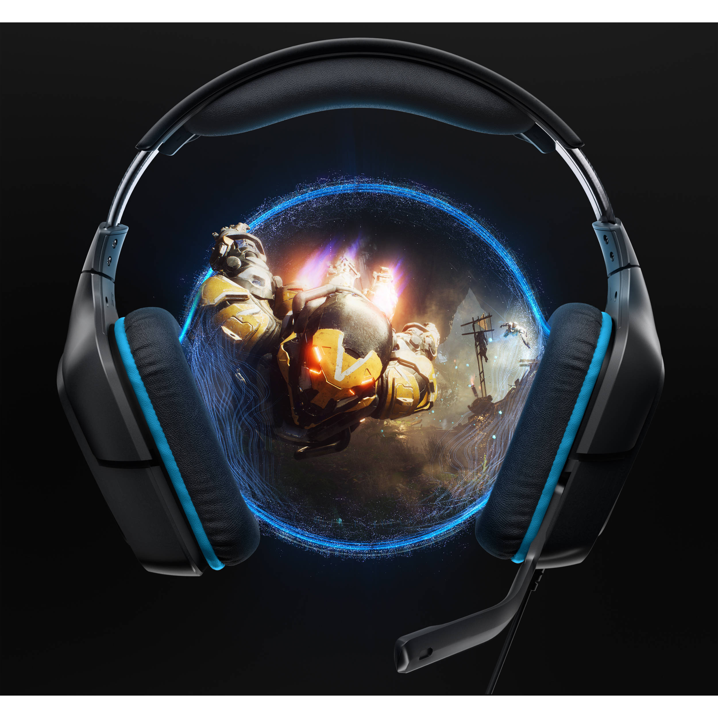 Logitech G432 wired gaming headset in black with over-the-head circumaural ear cups and boom microphone — view 9