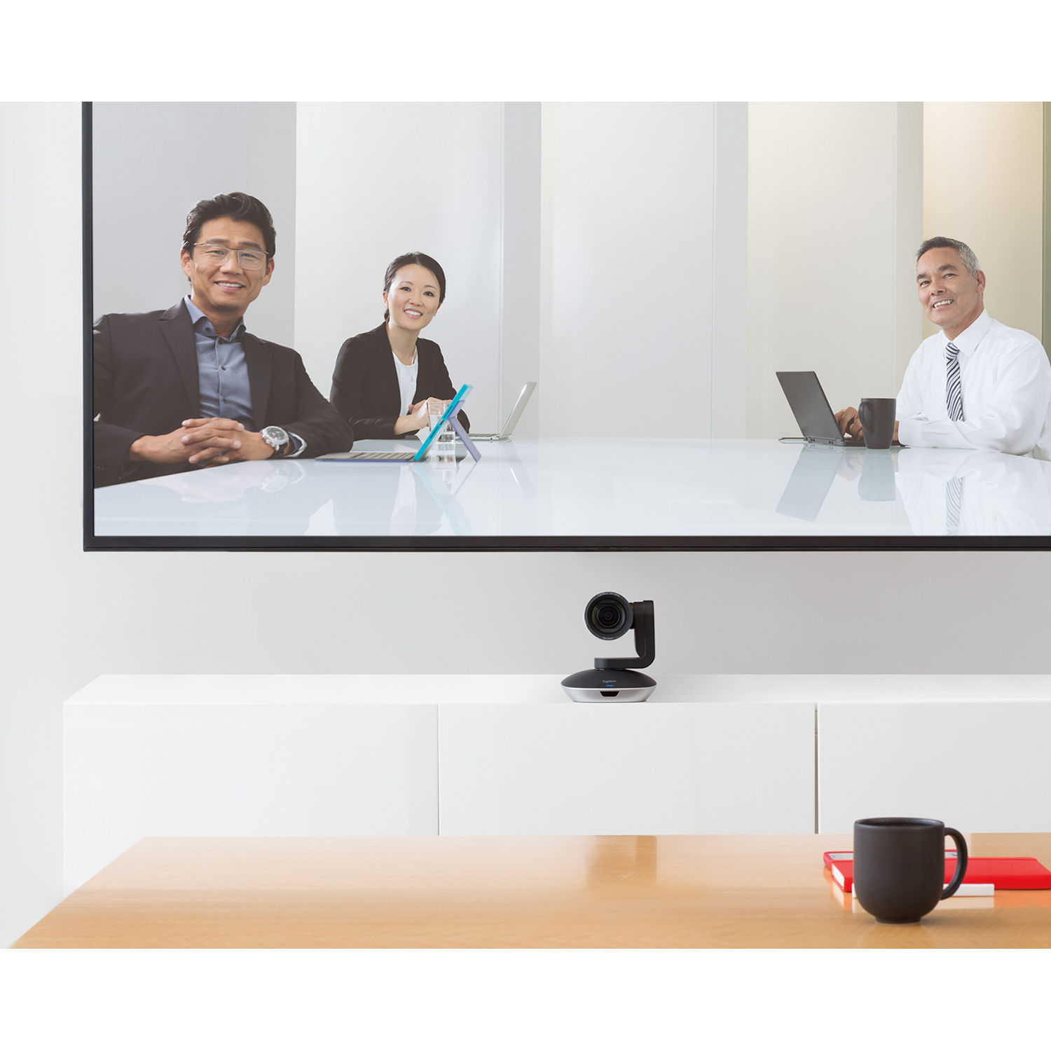 Logitech PTZ Pro 2 conference room camera with 10x HD zoom — view 15