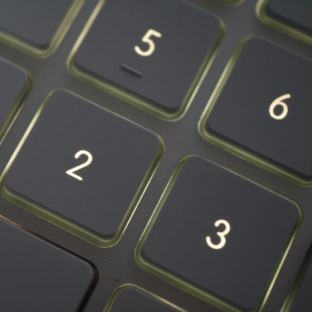 MATIAS BACKLIT ALUMINUM KEYBOARD SILVER — view 6