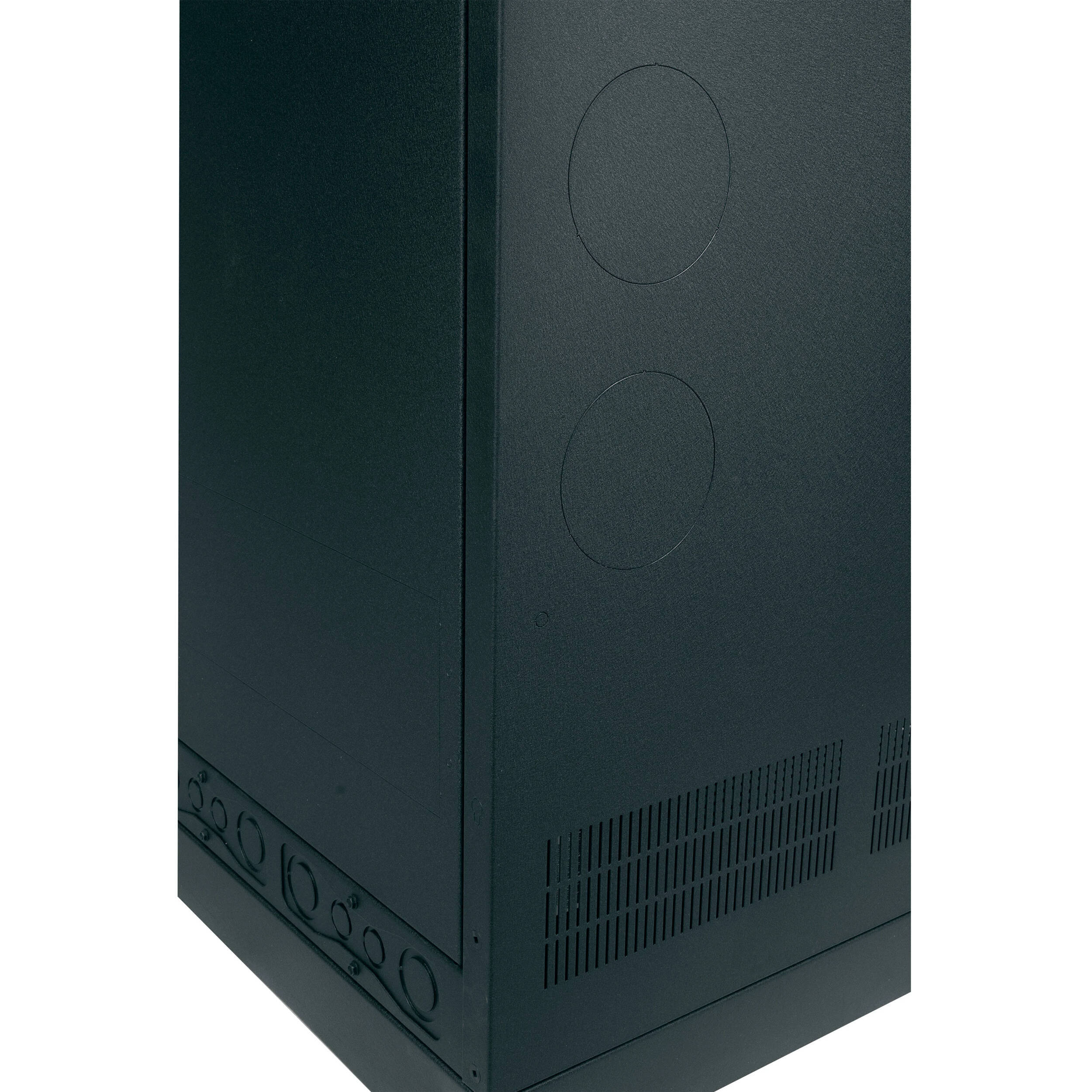 Middle Atlantic ERK-2128 21-space 28-inch-deep floor-standing rack with rear door — view 4