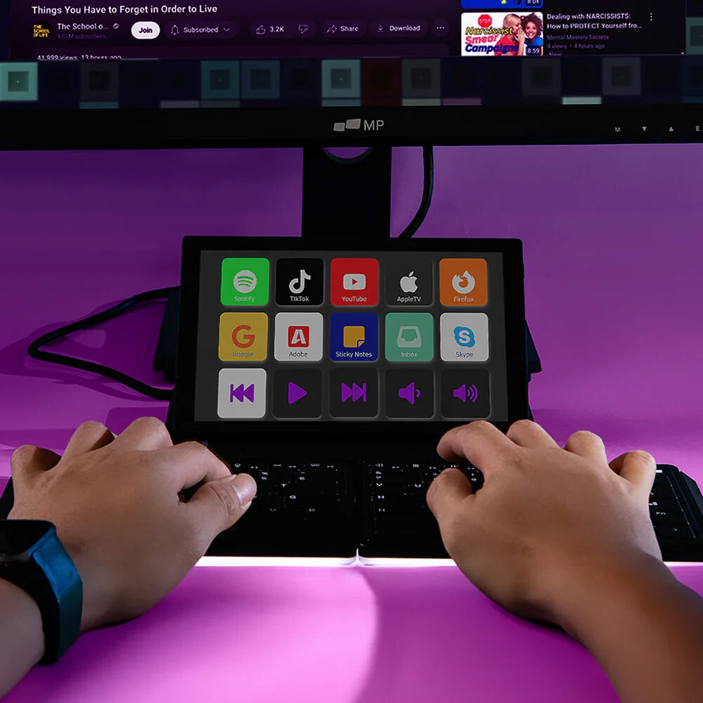 Mobile Pixels Tetra Split ergonomic keyboard with 8-inch touch LCD, backlit keys, and split layout — view 10